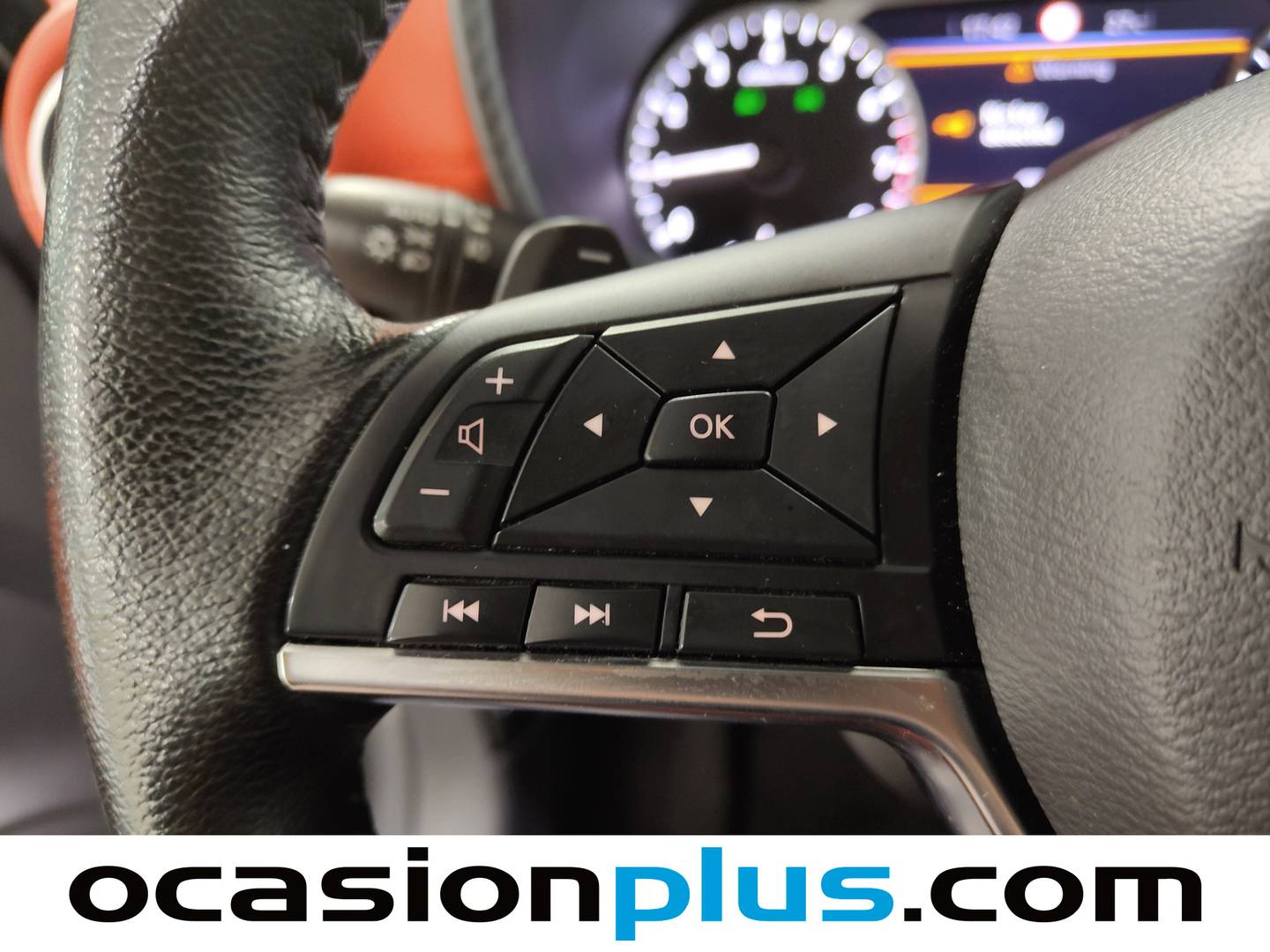 Nissan JUKE Nissan Juke DIG-T N-Design Chic 4x2 DCT(117 CV) 117cv