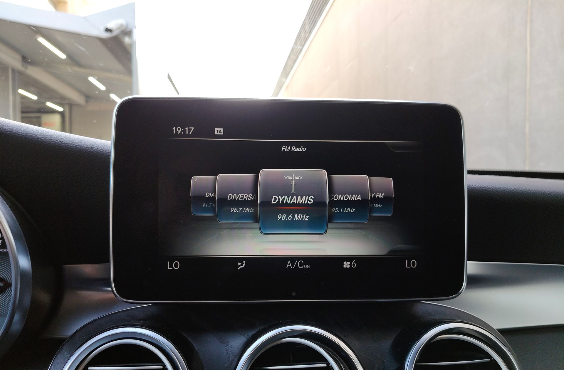 Mercedes-Benz GLC 250 4Matic - foto 42