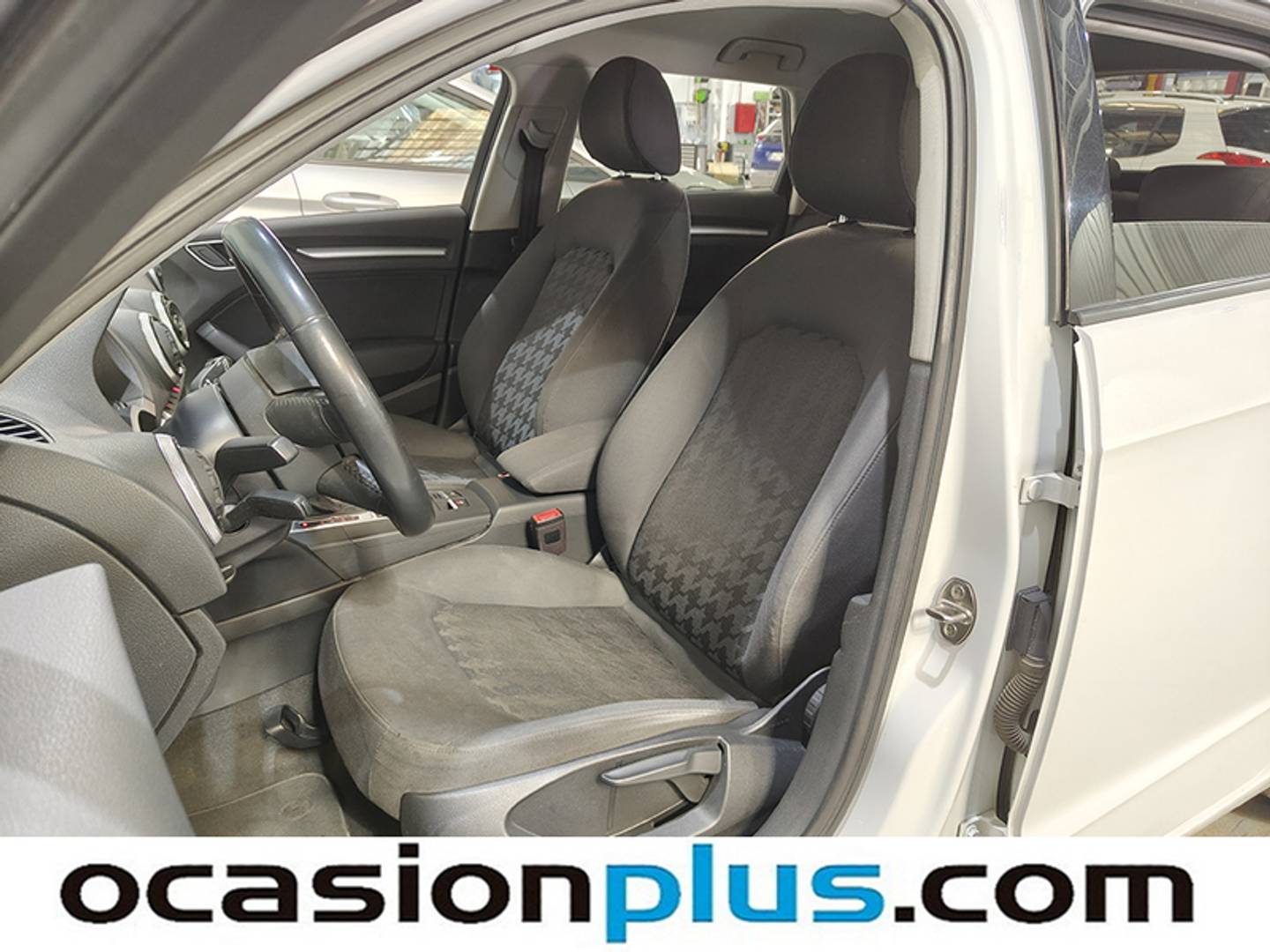 Foto asientos delanteros Audi A3 Audi A3 Sportback Attraction 1.4 TFSI (125 CV) S tronic
