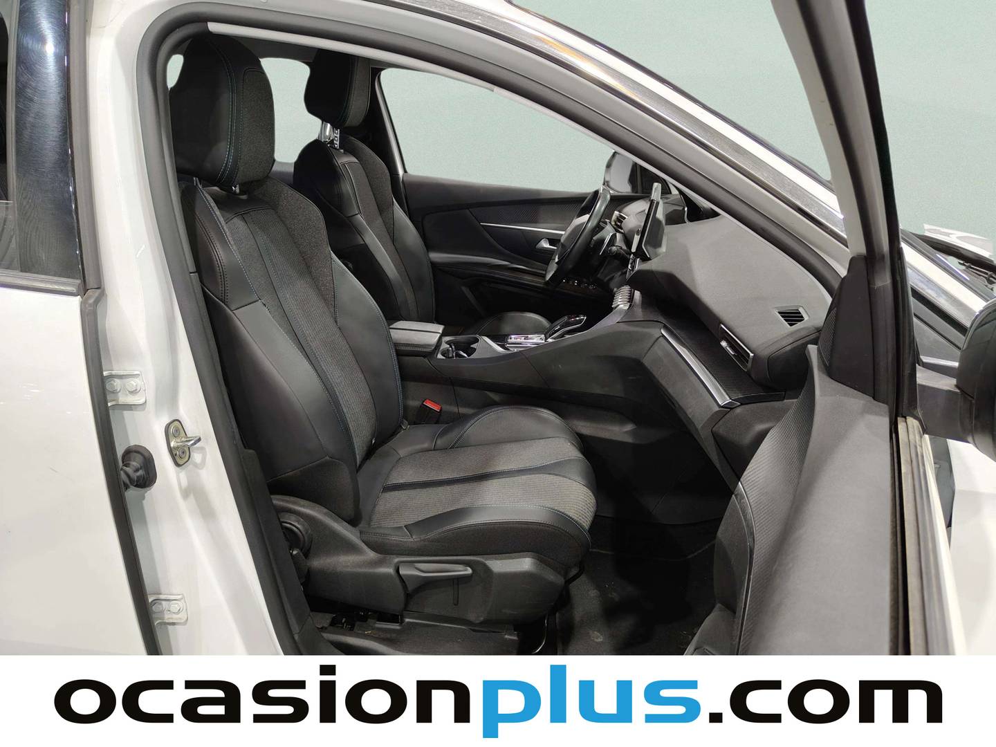 Foto Peugeot 3008 Peugeot 3008 BlueHDI 130 S&S Allure EAT8 (130 CV)