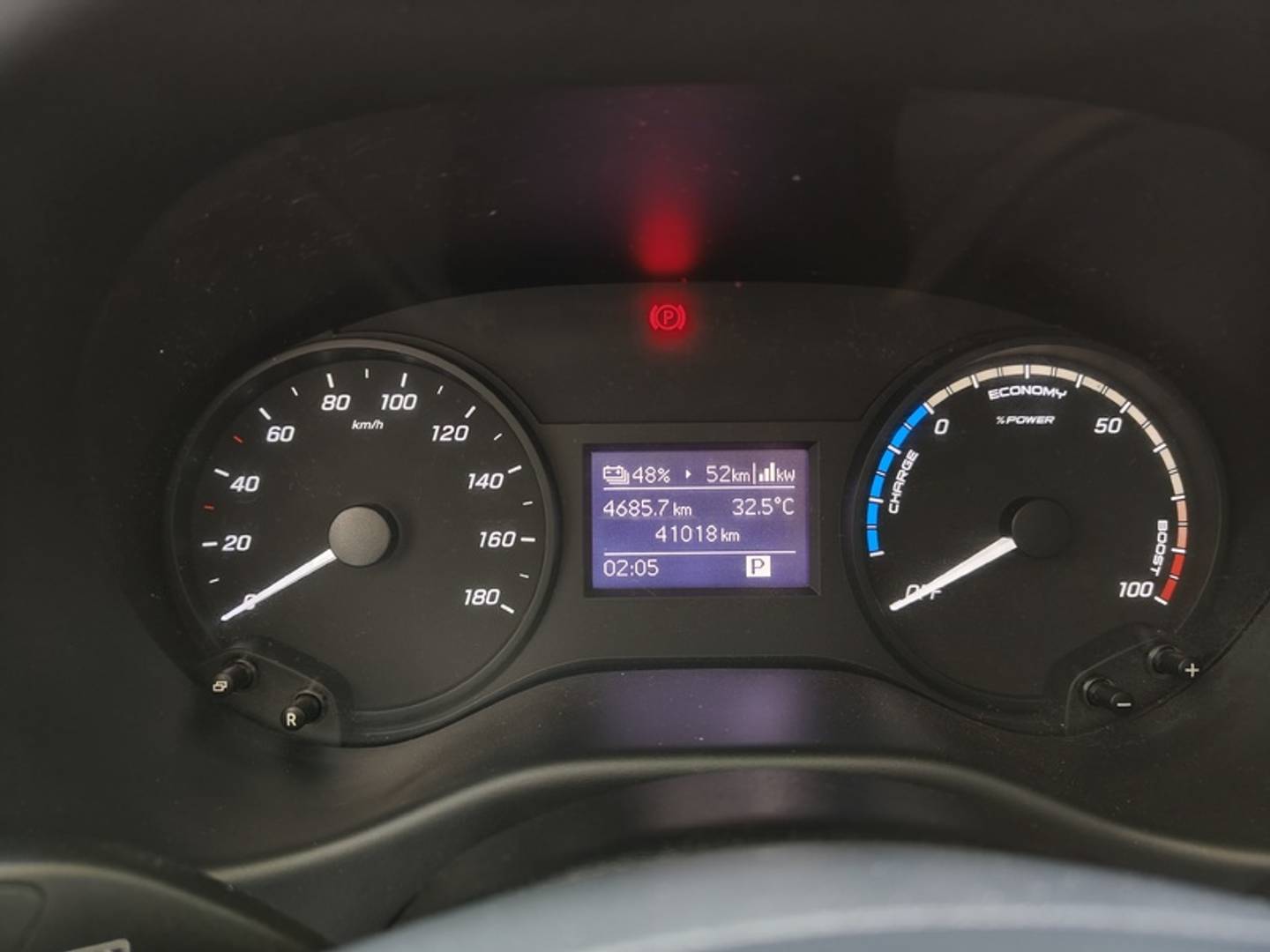 Foto Mercedes Vito Mercedes-Benz Vito Furgon e-Vito 111 Larga (116 CV)