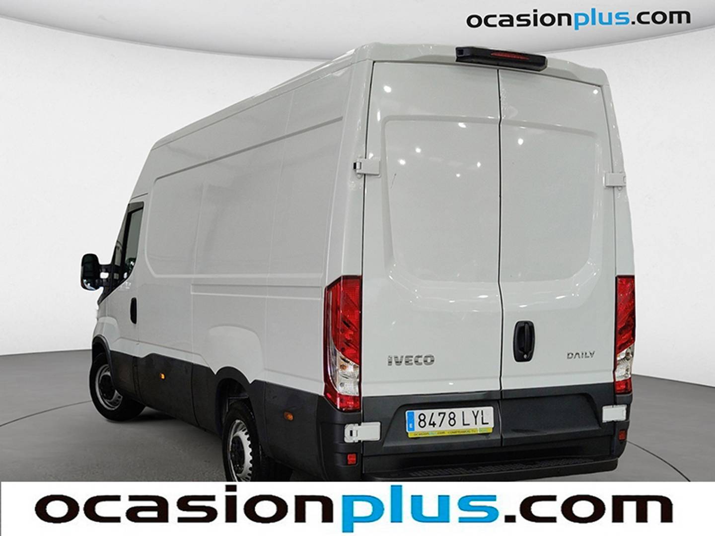 Iveco Daily Iveco Daily Furgon 35S 16 V 3520L/H2 (156 CV) 156cv