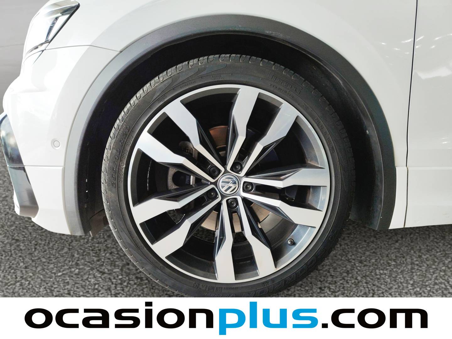 Foto Volkswagen Tiguan Volkswagen Tiguan Sport 2.0 TSI 4Motion (190 CV) DSG Pack R-Line