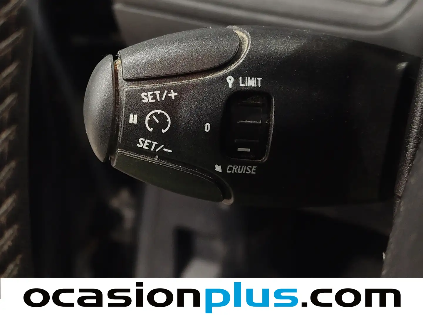 Foto Peugeot 2008 Peugeot 2008 PureTech 82 S&S Style (82 CV)