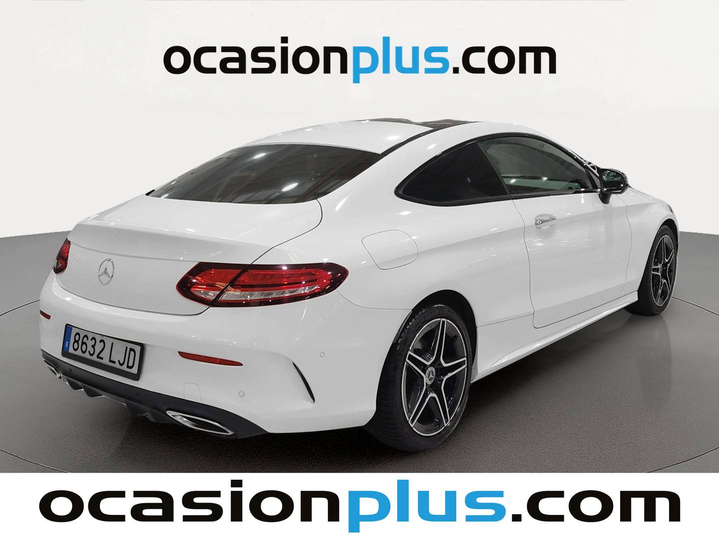 Foto trasera Mercedes Clase C Mercedes Clase C C 200 Coupe (184 CV) Paquete AMG derecha