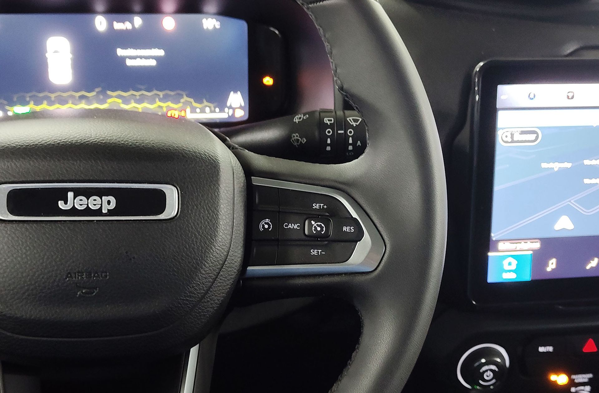 Jeep Renegade eHybrid 1.5 Altitude DCT - foto 25