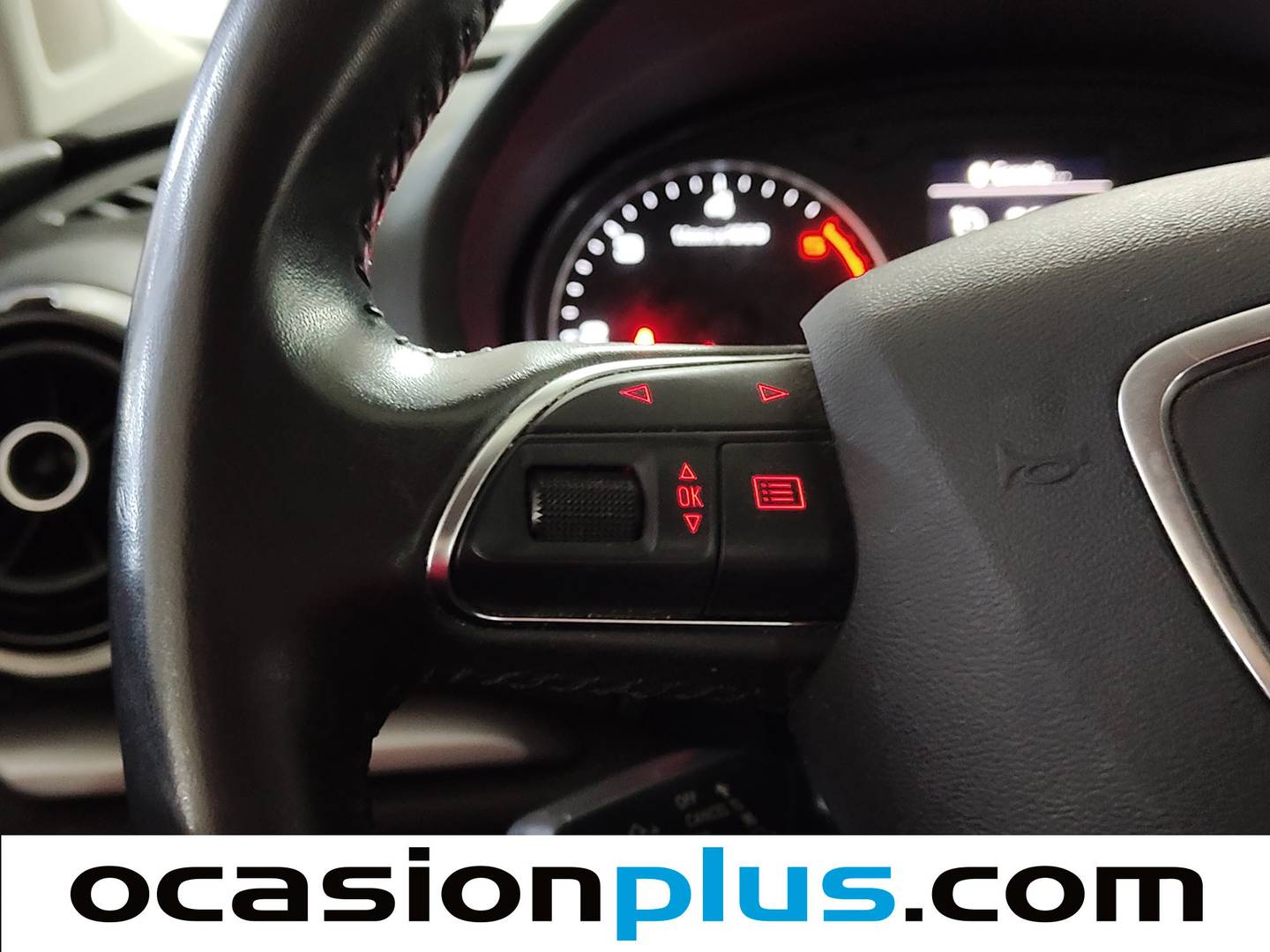 Accesorios del Audi A3 Audi A3 1.6 TDI Attraction edition (105 CV)