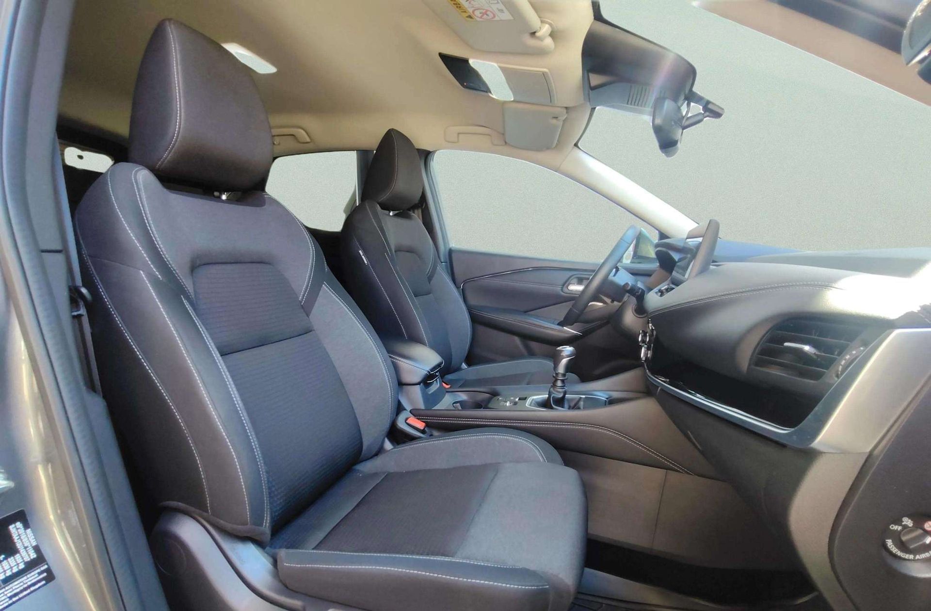 Nissan Qashqai DIG-T 140 N-Connecta - foto 17