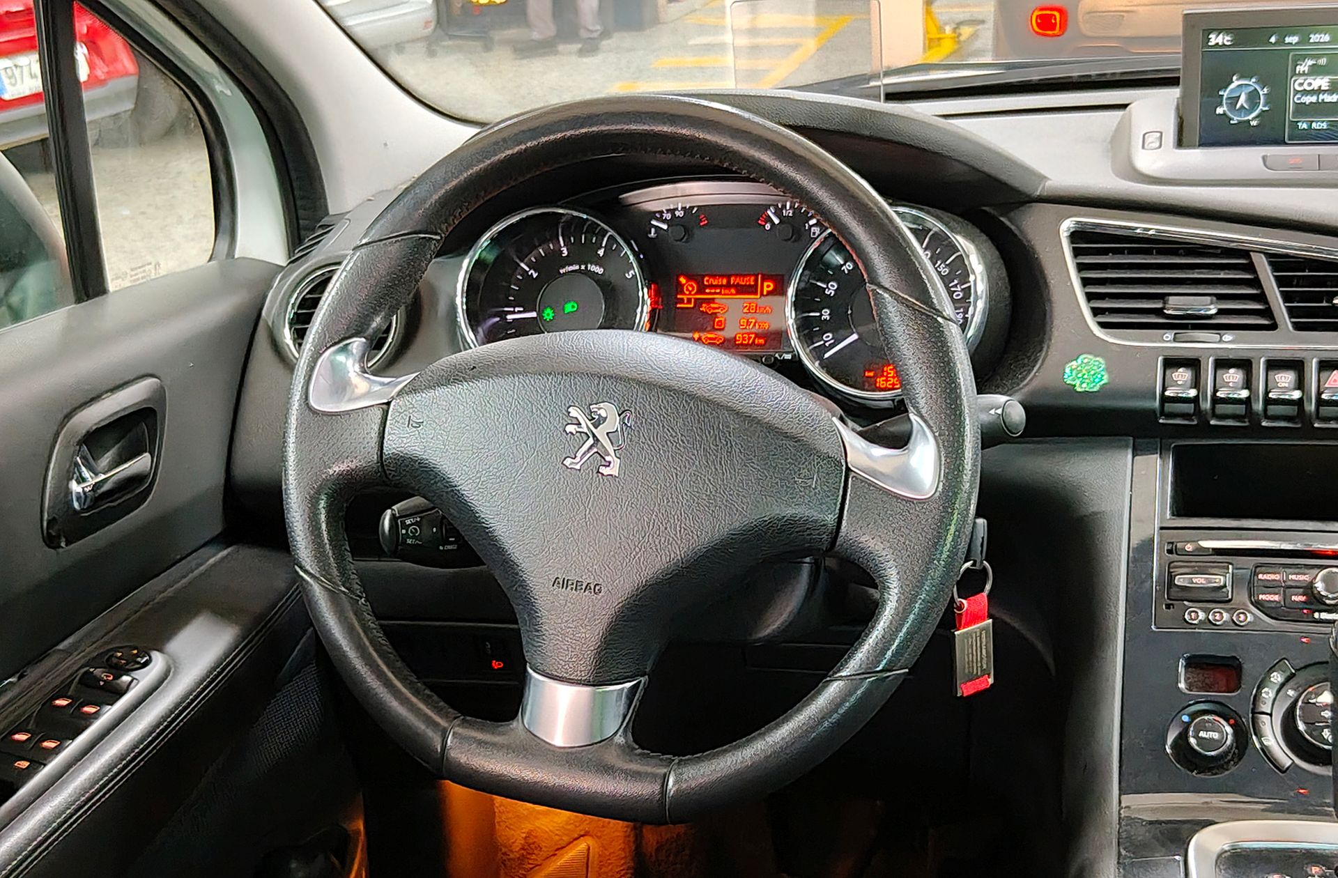 Peugeot 3008 THP 165 Allure EAT6 - foto 21