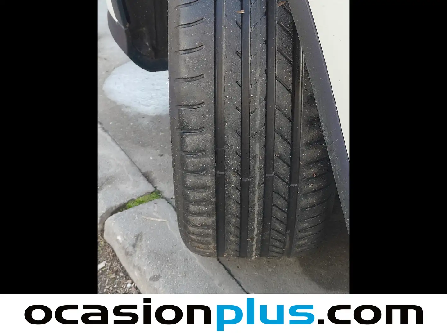 Foto Mercedes GLA Mercedes-Benz GLA 200 d AMG Line (136 CV)