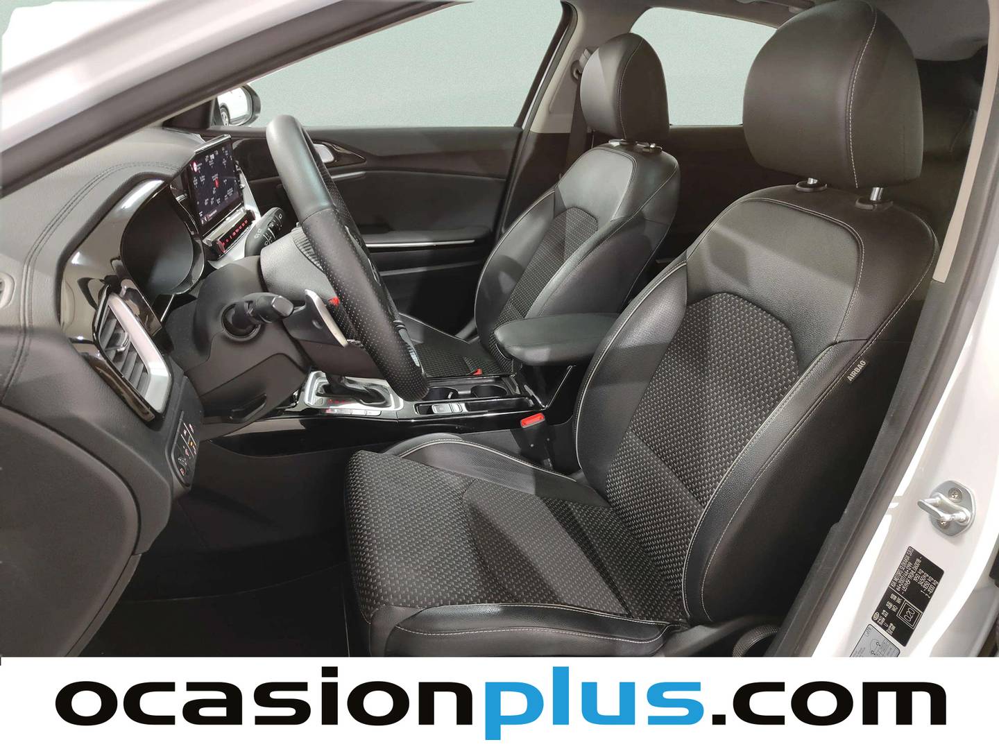 Foto KIA XCeed Kia XCeed 1.6 MHEV Emotion DCT  (136 CV)