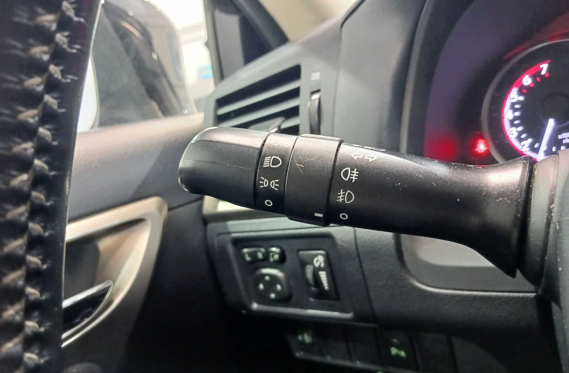 Lexus CT 200h Executive Navibox - foto 23