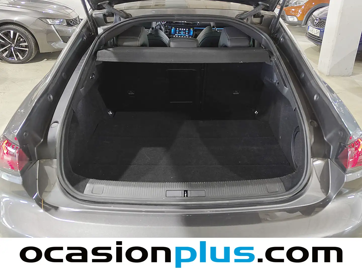 Foto Peugeot 508 Hybrid Peugeot 508 Hybrid 225 GT e-EAT8 (225 CV)