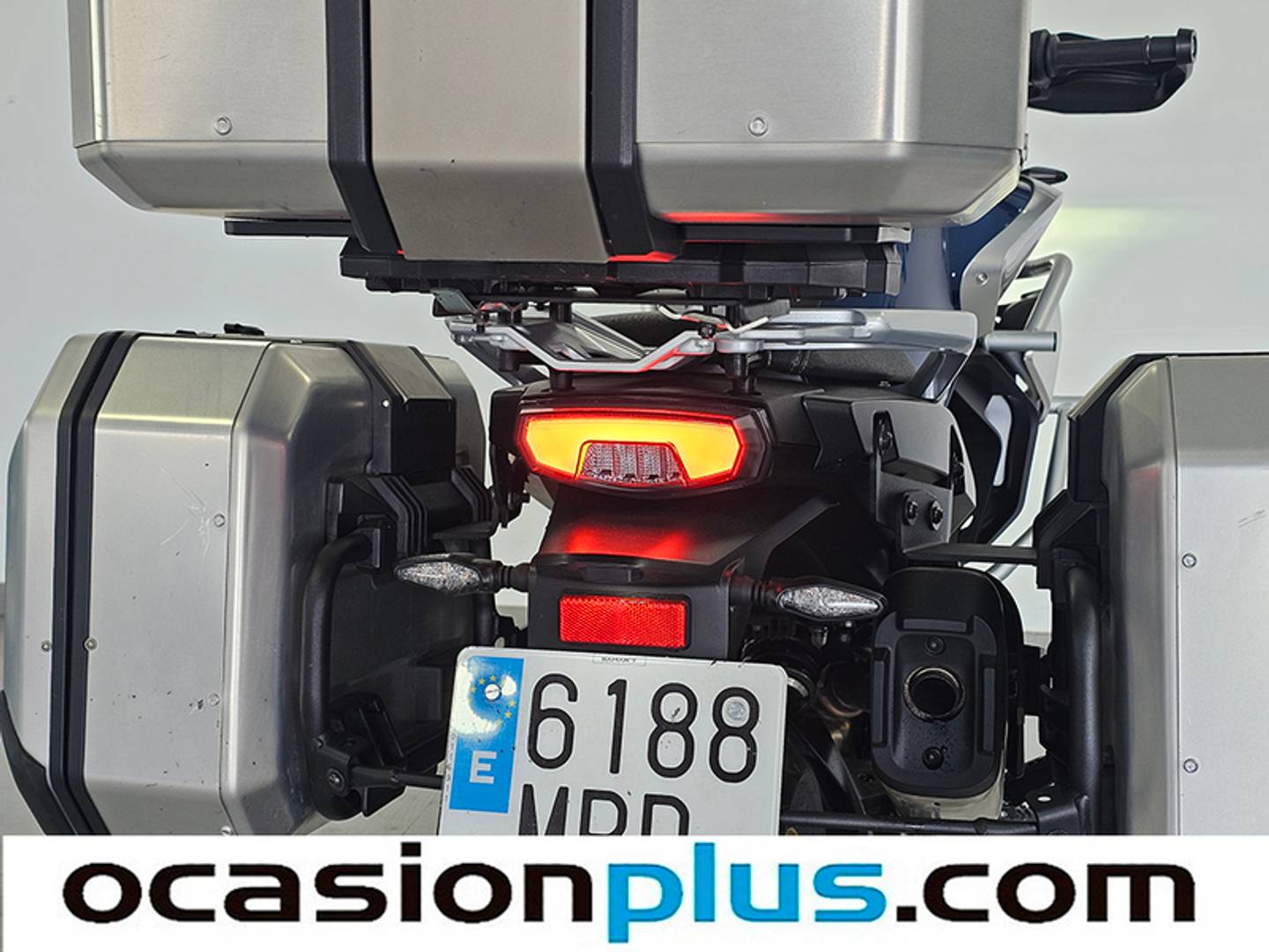 Foto CFMOTO 800MT CFMOTO 800MT TOURING (91 CV)