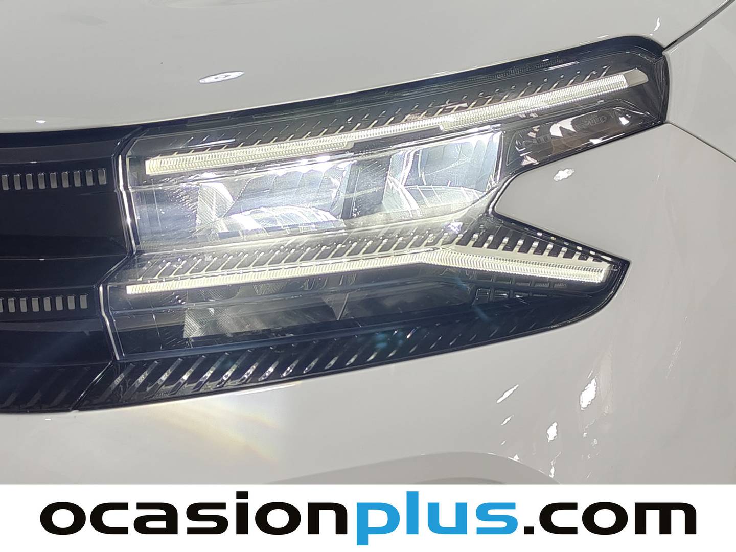 Foto Citroën C5 Aircross Hybrid Citroen C5 Aircross Hybrid 180 Feel Pack e-EAT8  (180 CV)