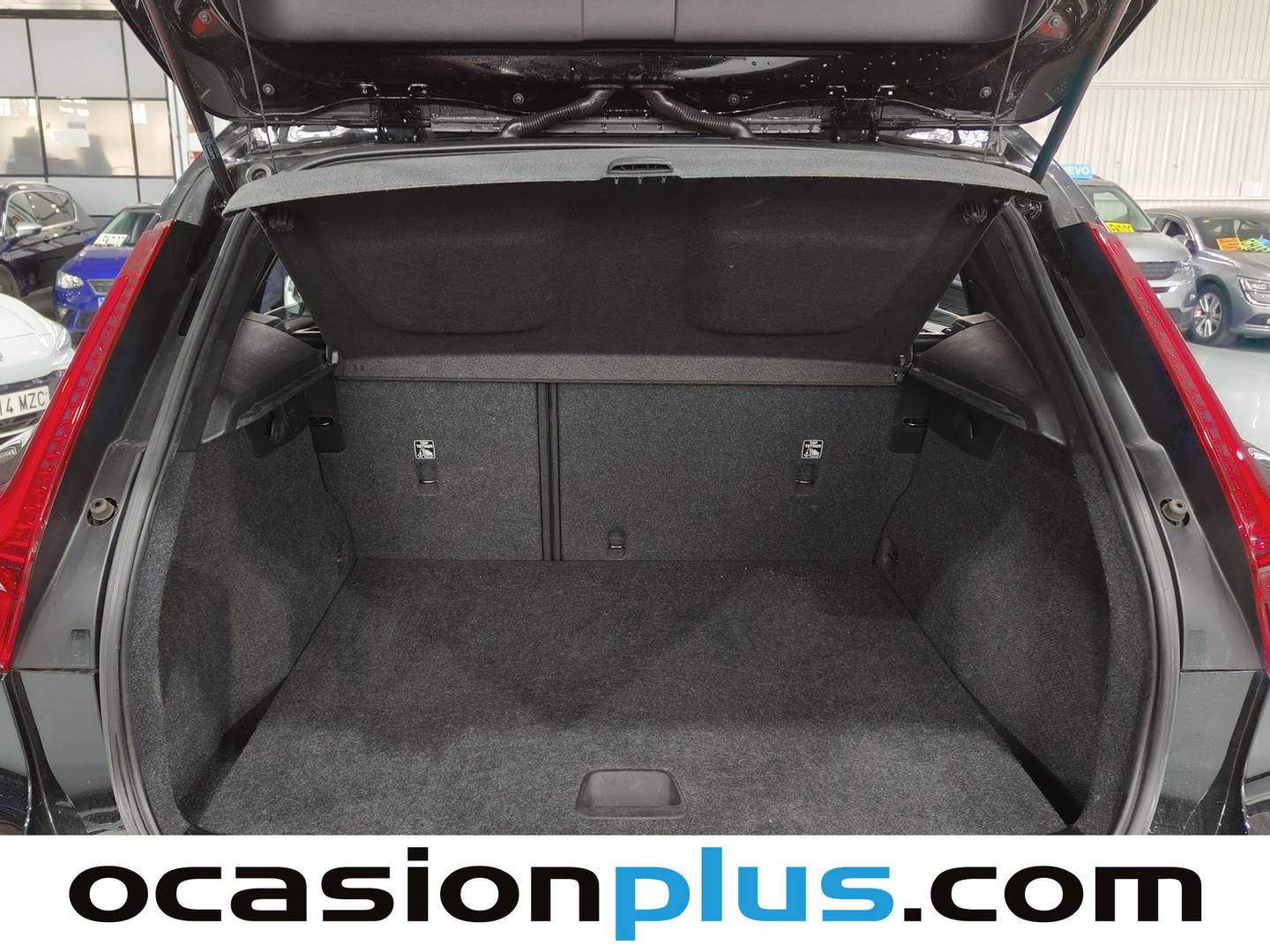 Foto Volvo XC40 Volvo XC40 T3 (156 CV)