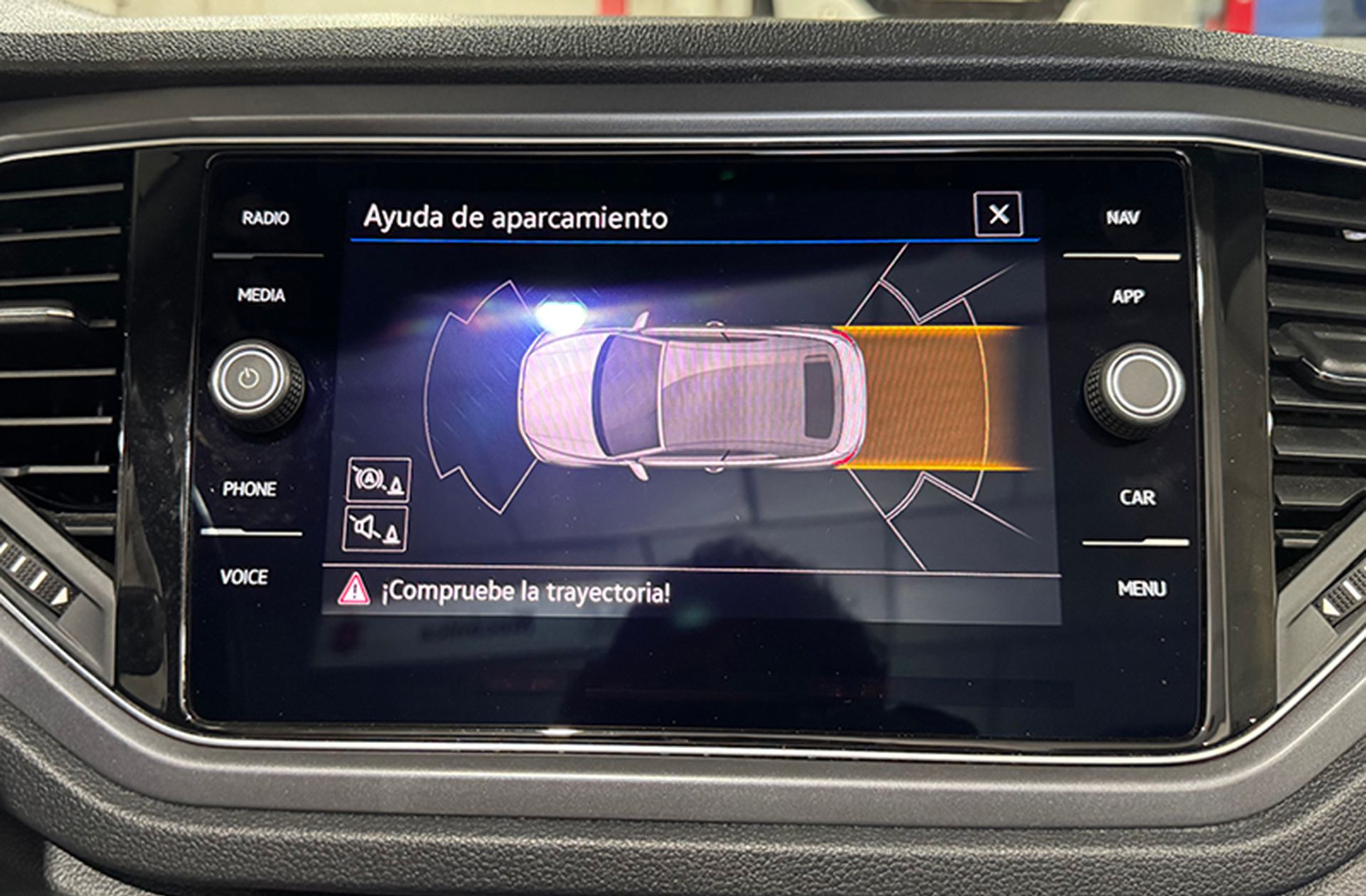 Volkswagen T-Roc Cabrio R-Line 1.5 TSI - foto 9