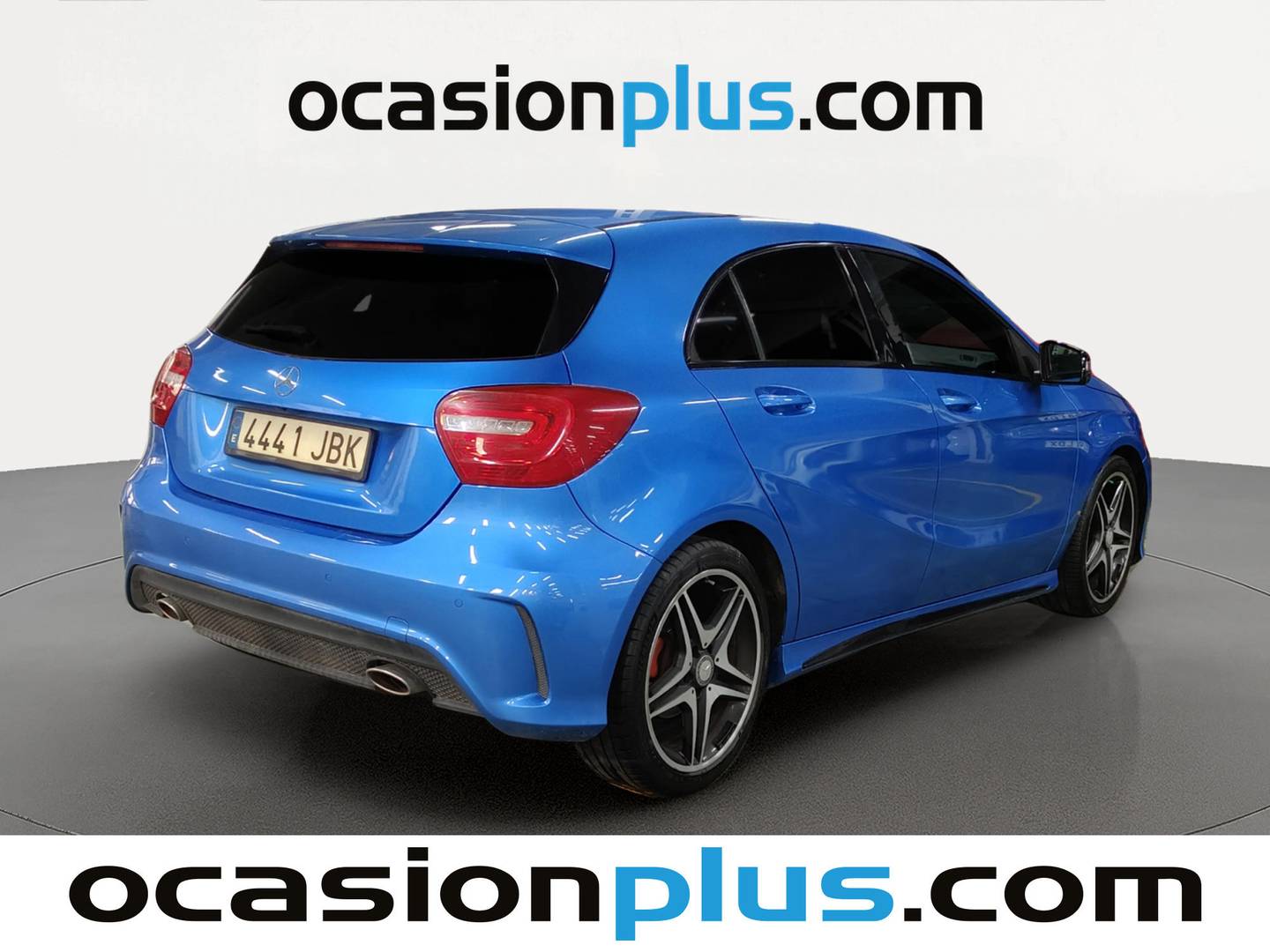 Foto trasera Mercedes Clase A Mercedes Clase A 200 AMG Line (156 CV) derecha