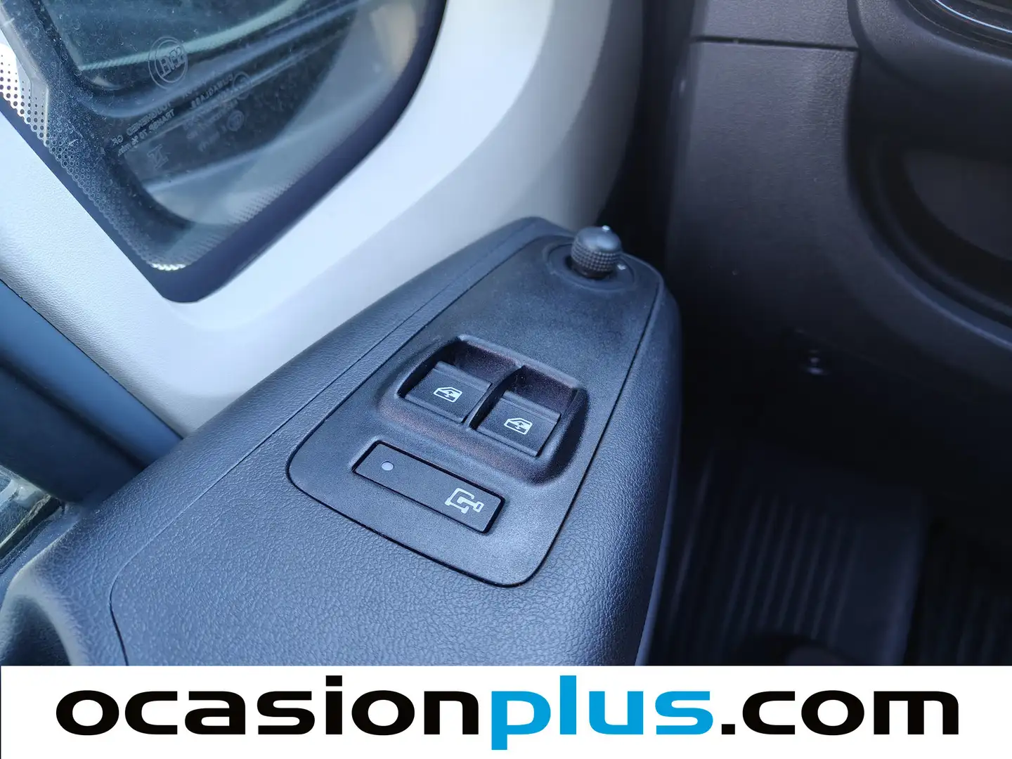 Foto Fiat Ducato FIAT Ducato 35 L3H2 Mjet. Auto Acristalado (140 CV)