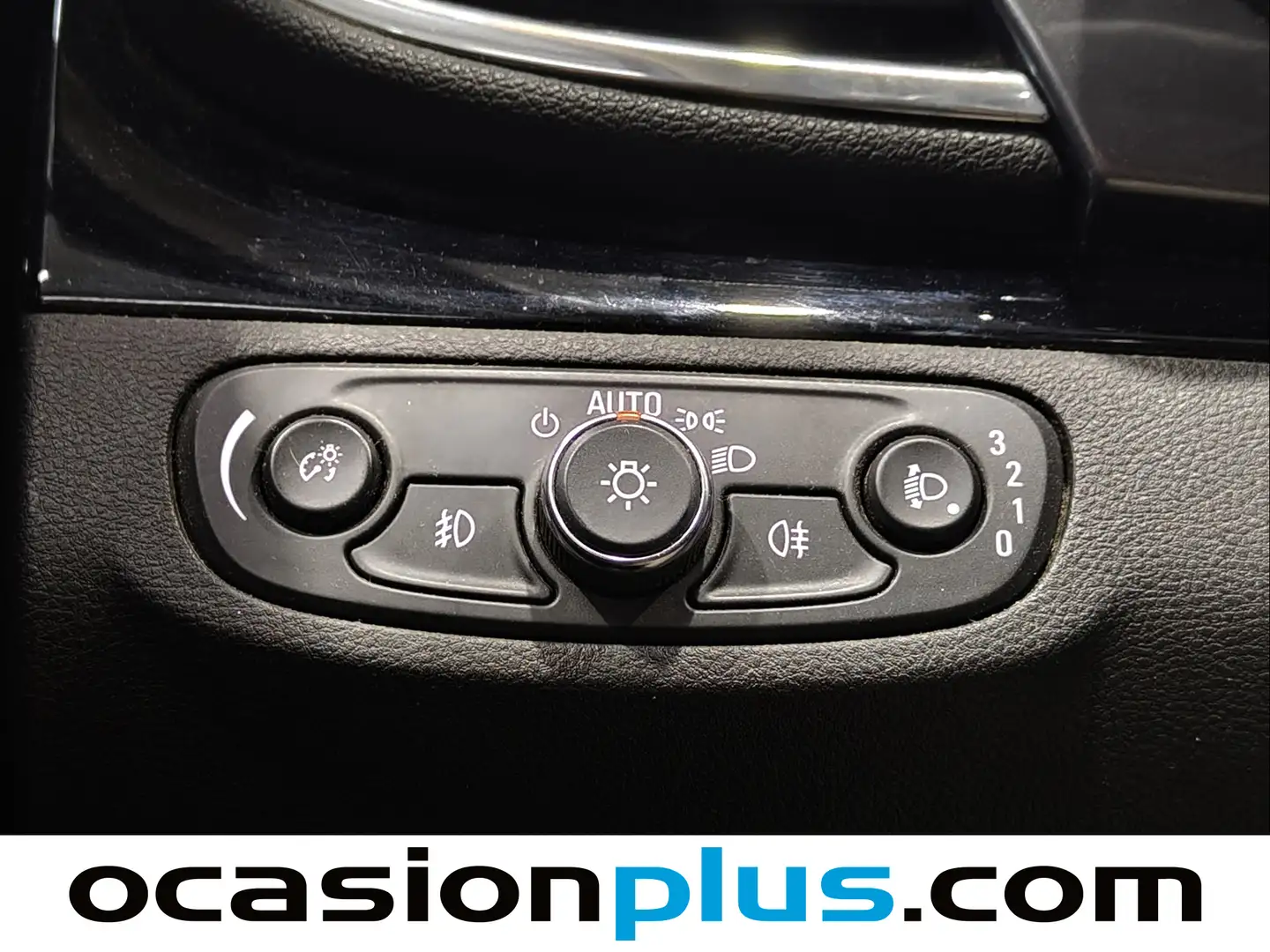 Foto Opel Mokka X Opel Mokka X 1.4 Turbo GLP Selective 4X2 (140 CV)