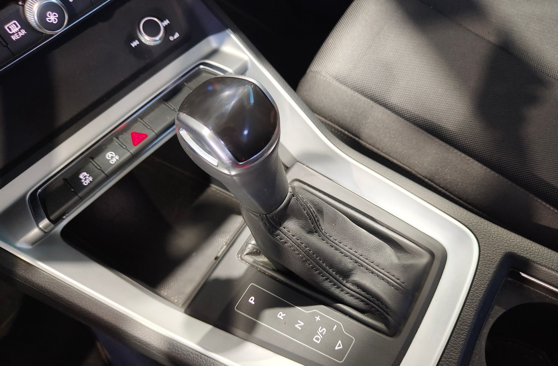 Audi Q3 35 TDI Advanced S tronic - foto 5