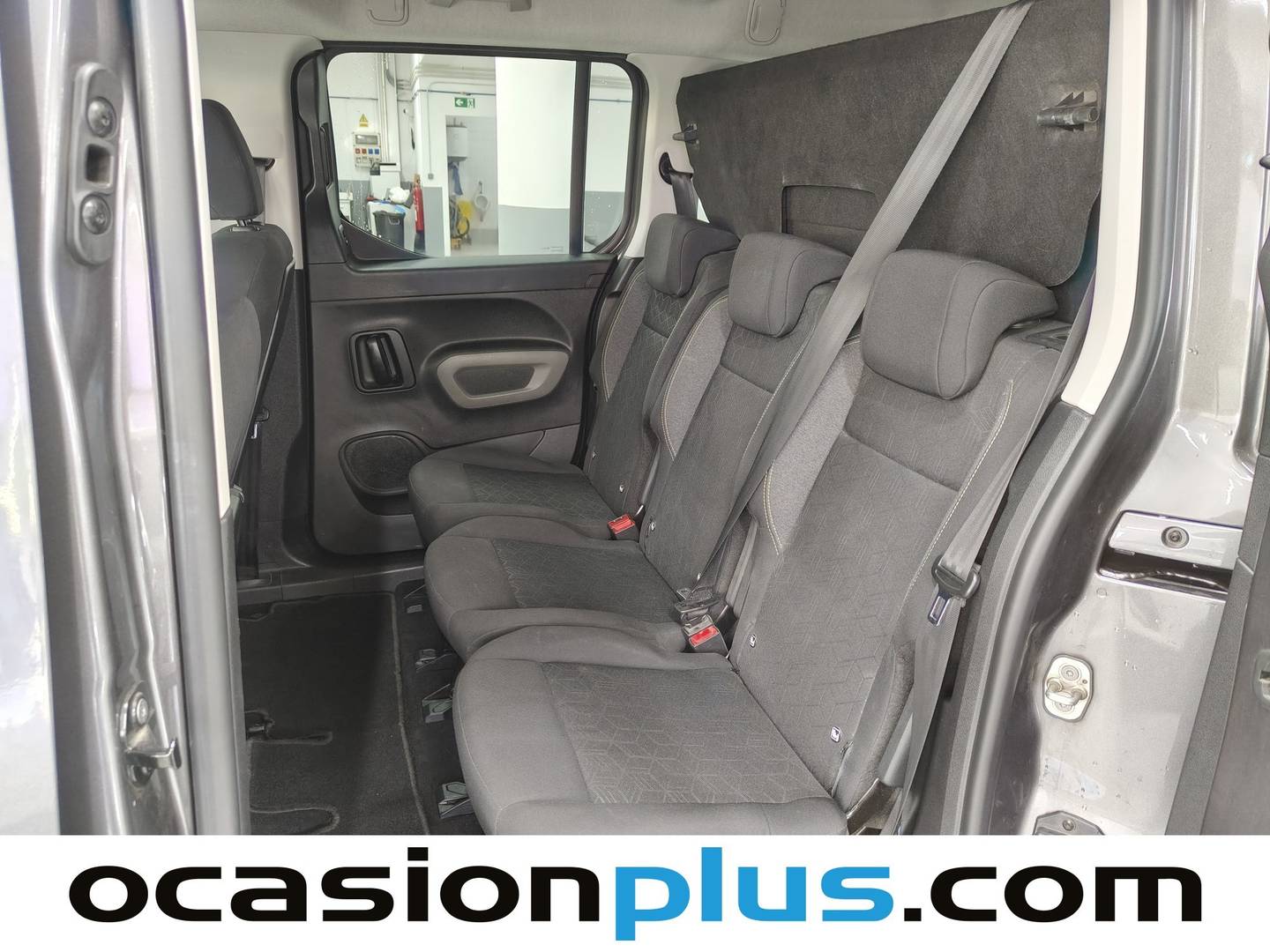 Foto Peugeot Rifter Peugeot Rifter BlueHDi 130 Active Standard (130 CV) 7 Plazas