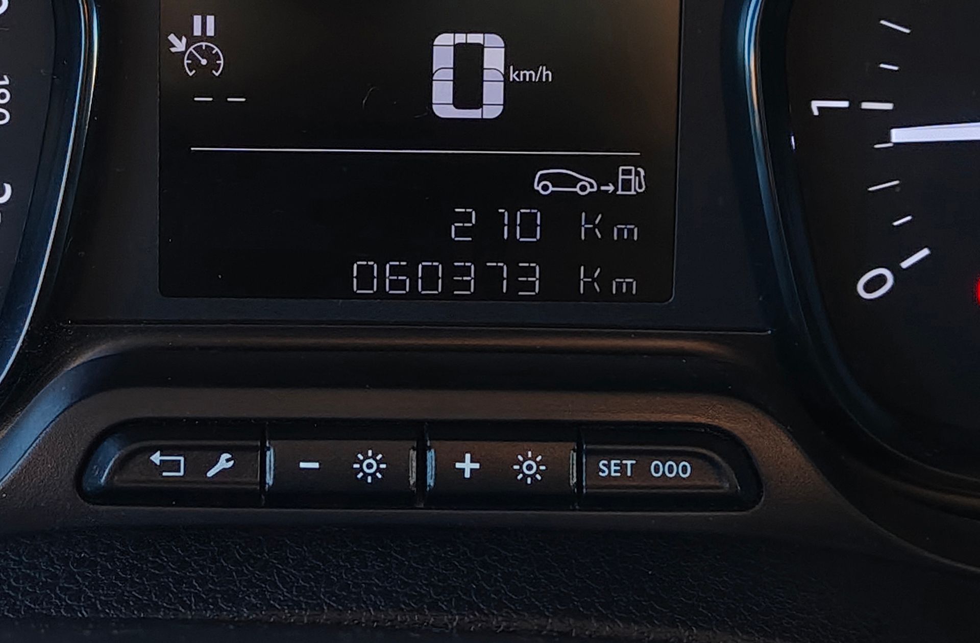 Toyota Proace Verso 2.0D VX Plus Shuttle L1 - foto 10