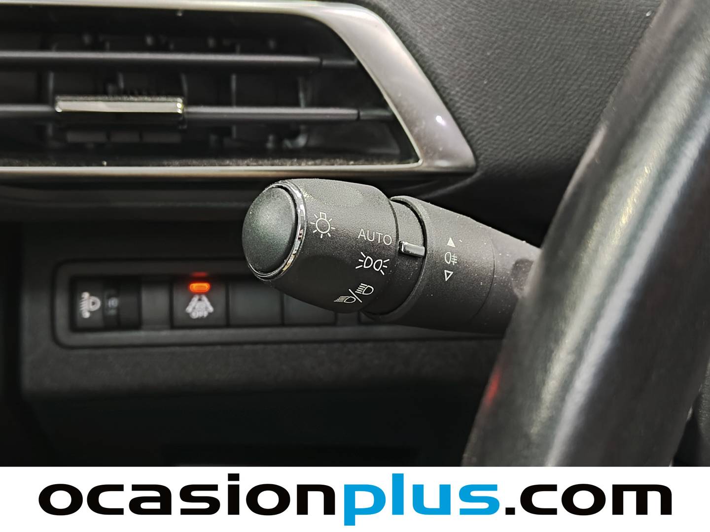 Foto Peugeot 3008 Peugeot 3008 BlueHDI 130 S&S Allure (130 CV)