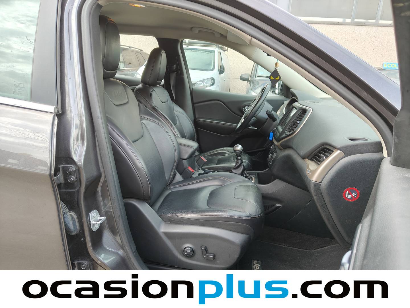 Jeep Cherokee Jeep Cherokee 2.0 CRD Longitude 4x2 (140 CV) manual