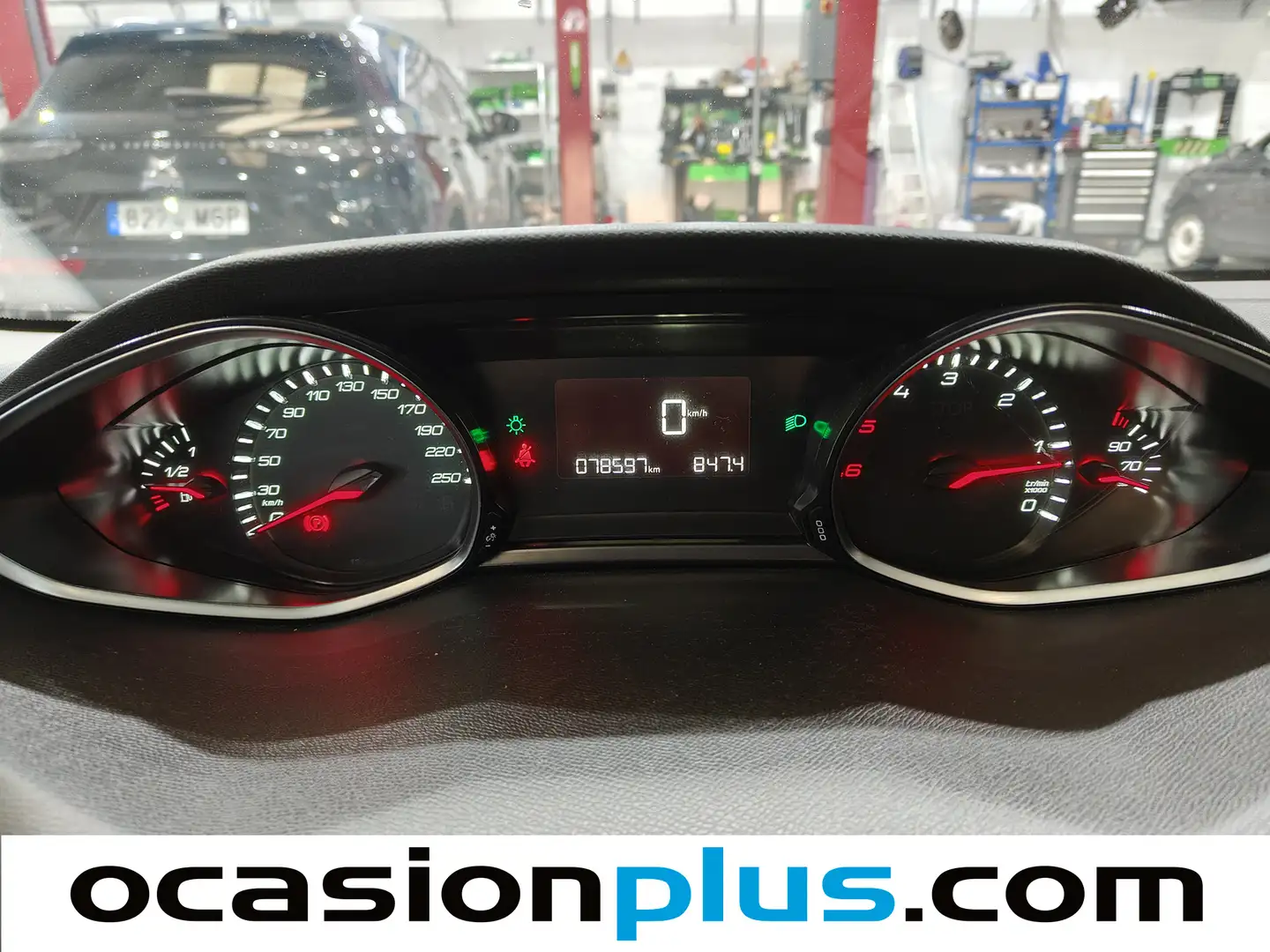 Foto Peugeot 308 Peugeot 308 BlueHDi 130 S&S Style (130 CV)