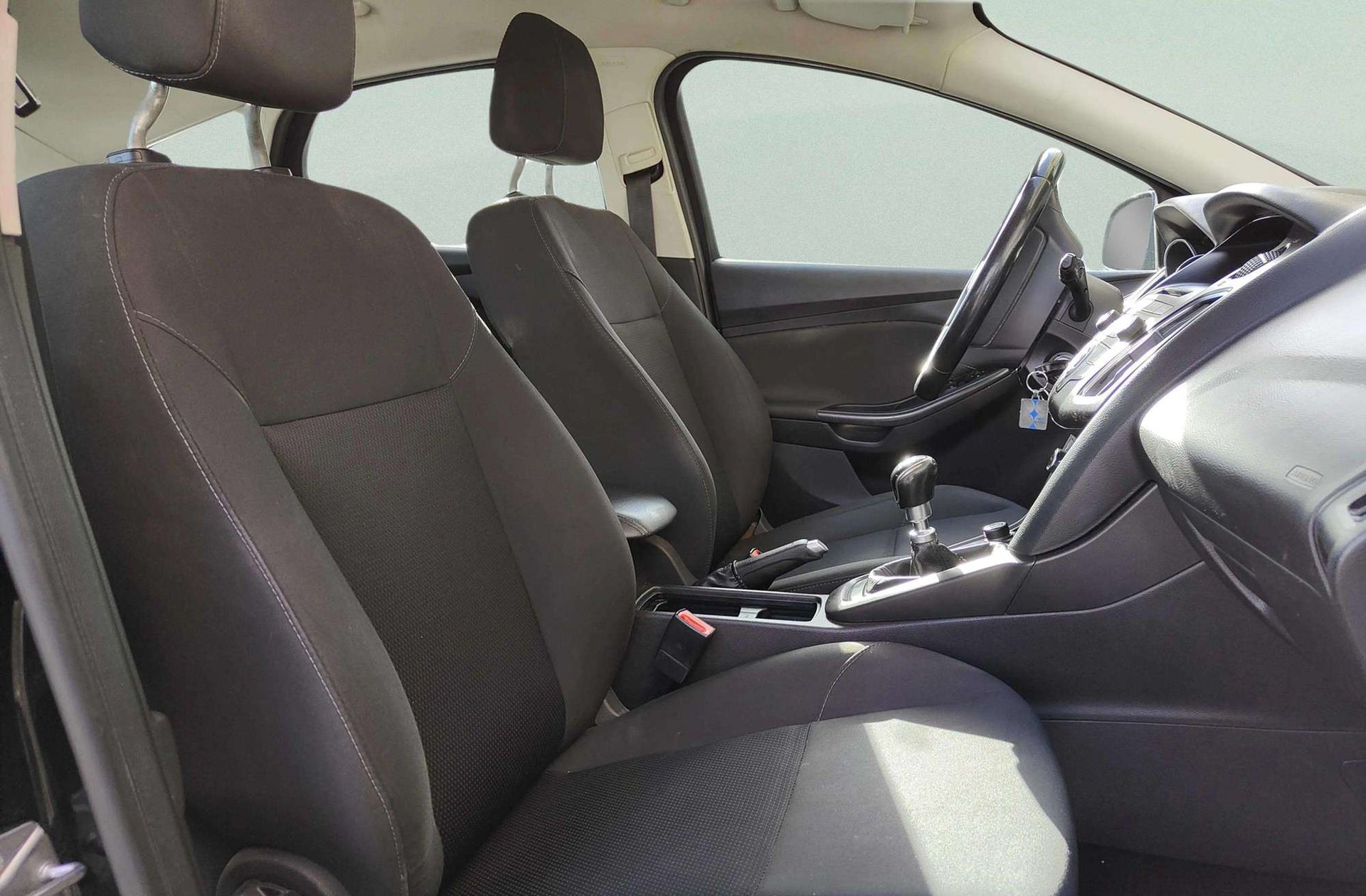 Ford Focus 1.5 TDCi Trend+ - foto 13