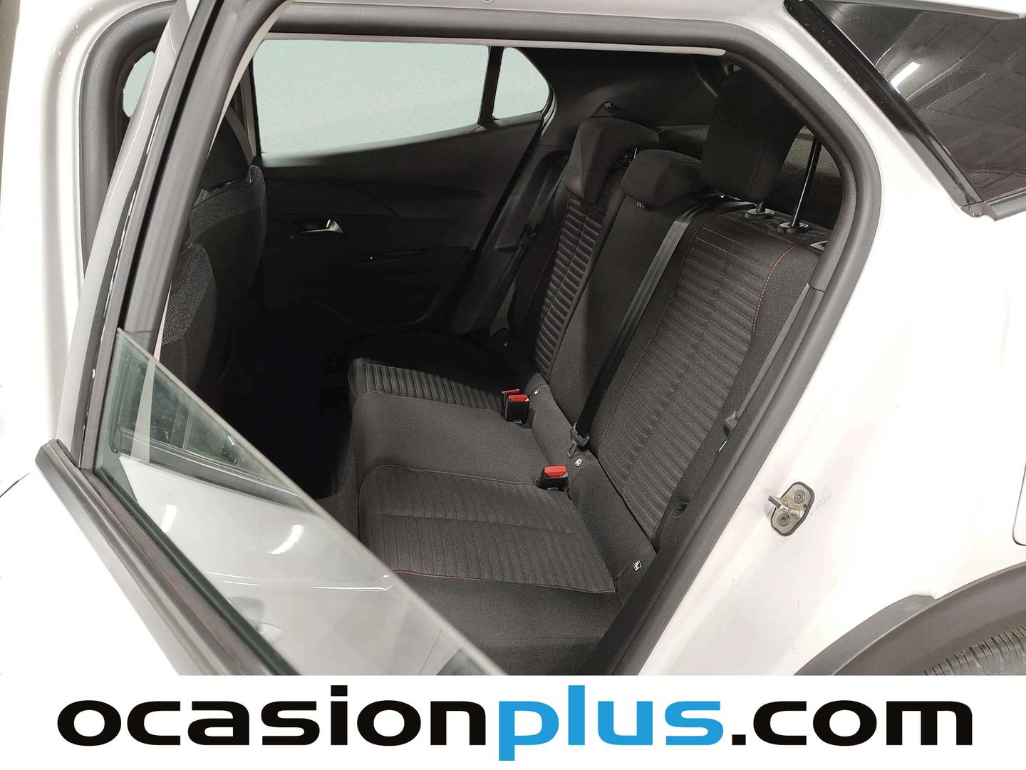 Foto asientos traseros Peugeot 2008 Peugeot 2008 BlueHDi 110 S&S Active Pack (110 CV)