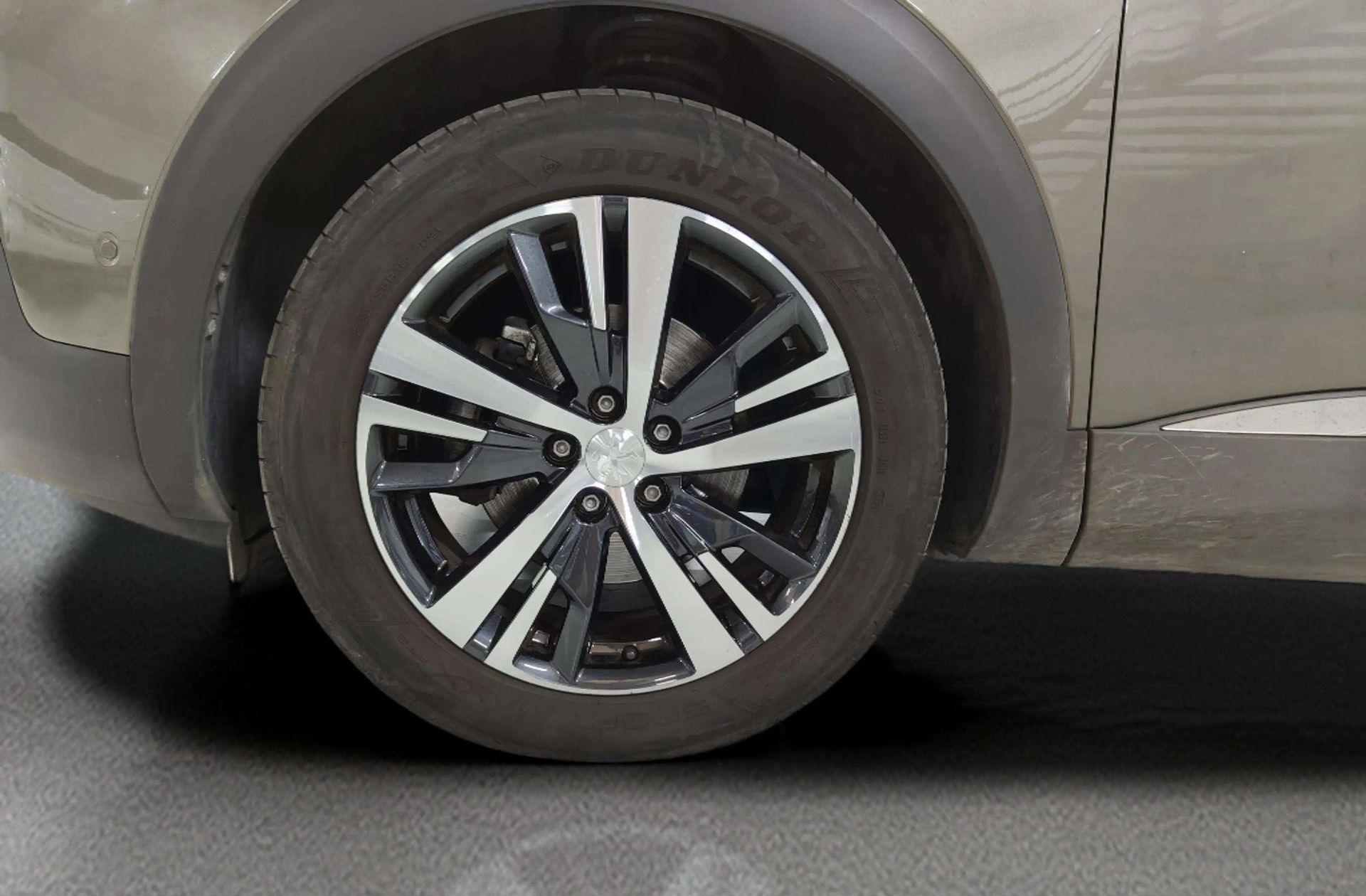 Peugeot 3008 PureTech 130 GT Line EAT8 - foto 39