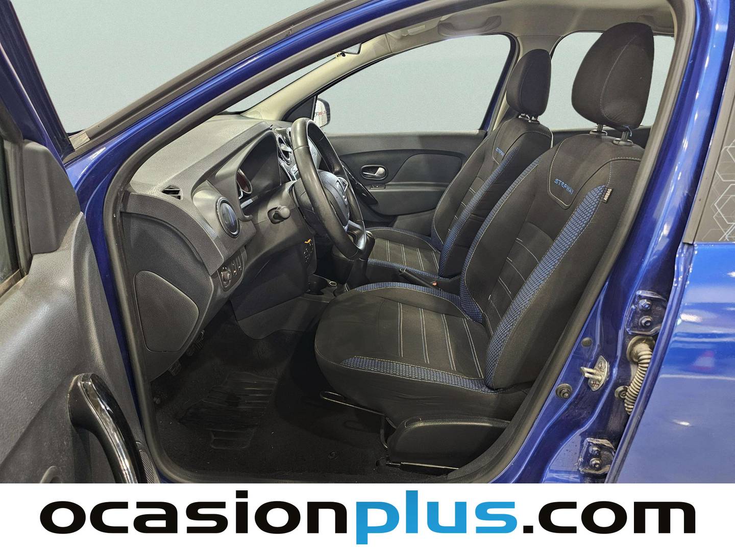 Foto asientos delanteros Dacia Sandero Dacia Sandero SL Aniversario TCe (100 CV)
