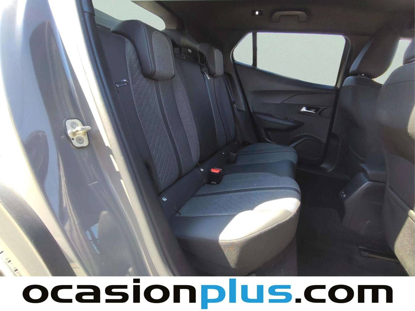Foto Peugeot 2008 Peugeot 2008 PureTech 130 S&S Allure EAT8 (130 CV) siete plazas
