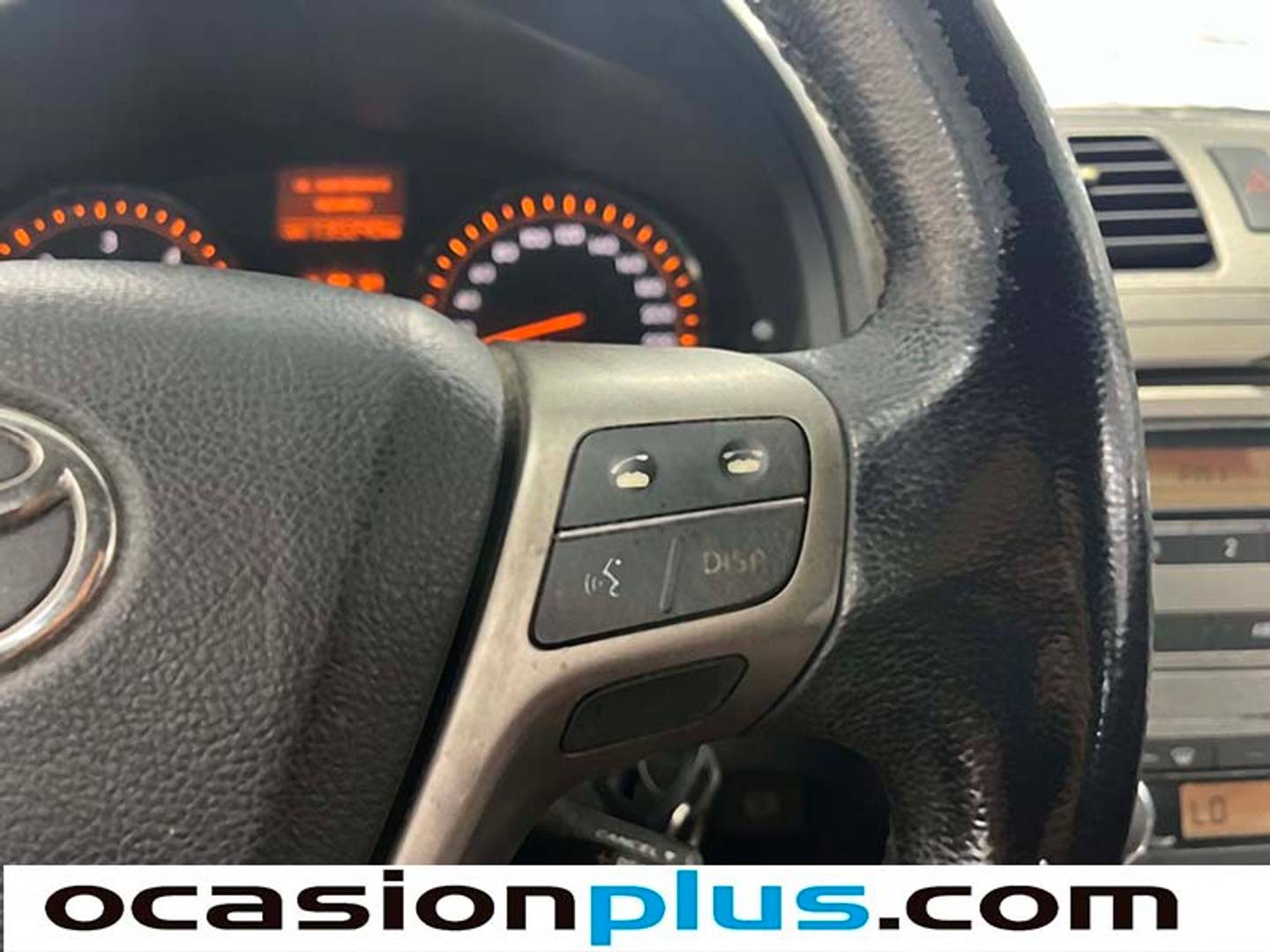 Foto Toyota Avensis Toyota Avensis 2.0 D-4D Active (126 CV)