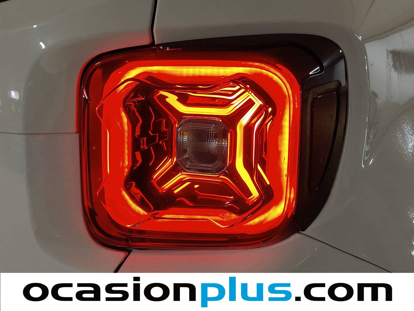 Jeep Renegade Jeep Renegade eHybrid 1.5 Altitude DCT (130 CV) automático