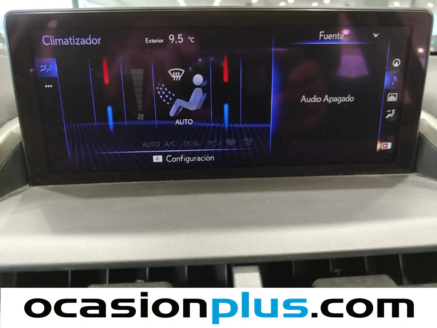 Foto Lexus NX Lexus NX Business Navigation 2WD  (197 CV)