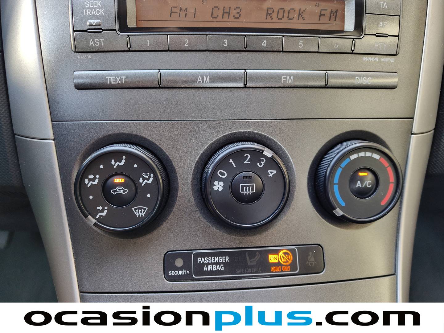 Extras y acabados del Toyota Auris Toyota Auris 1.4 D-4D Auris (90 CV)