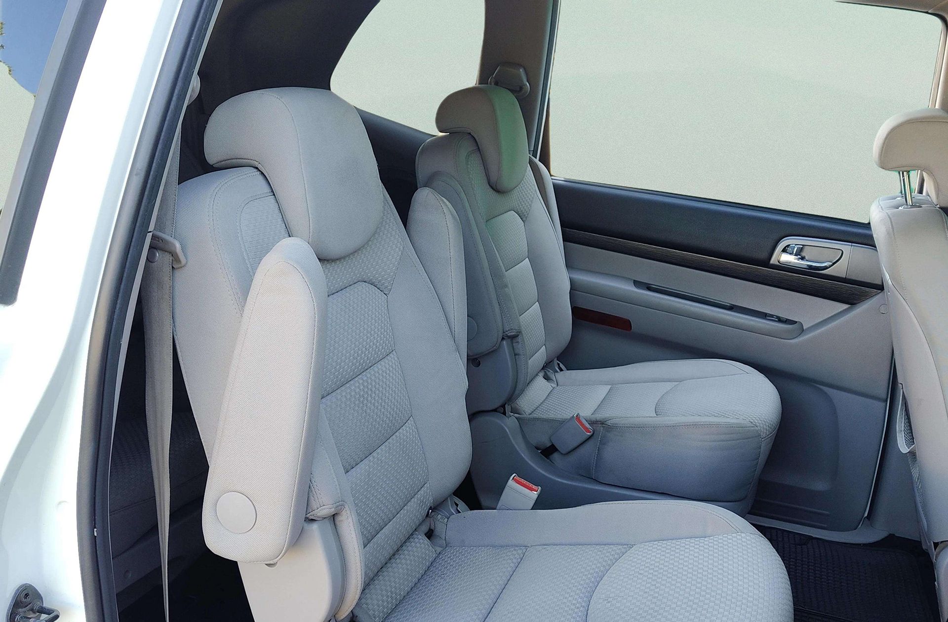 SsangYong Rodius D22T Premium 7 plazas - foto 15