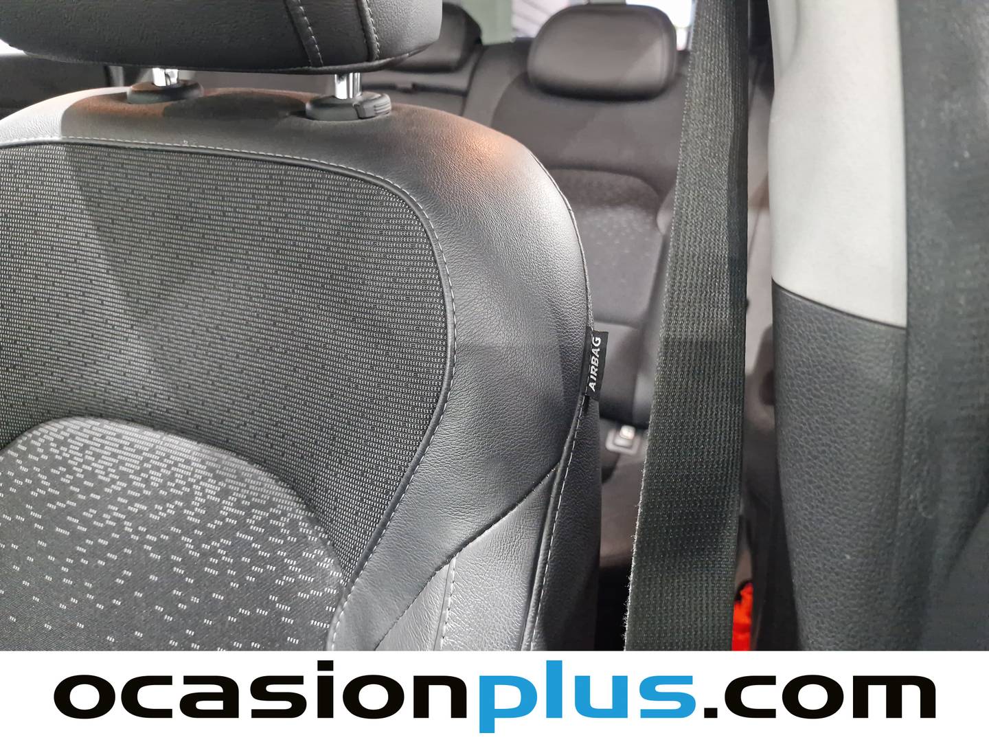 Equipamiento del Hyundai i30 Hyundai i30 CW 1.4 TGDI Style DCT (140 CV)