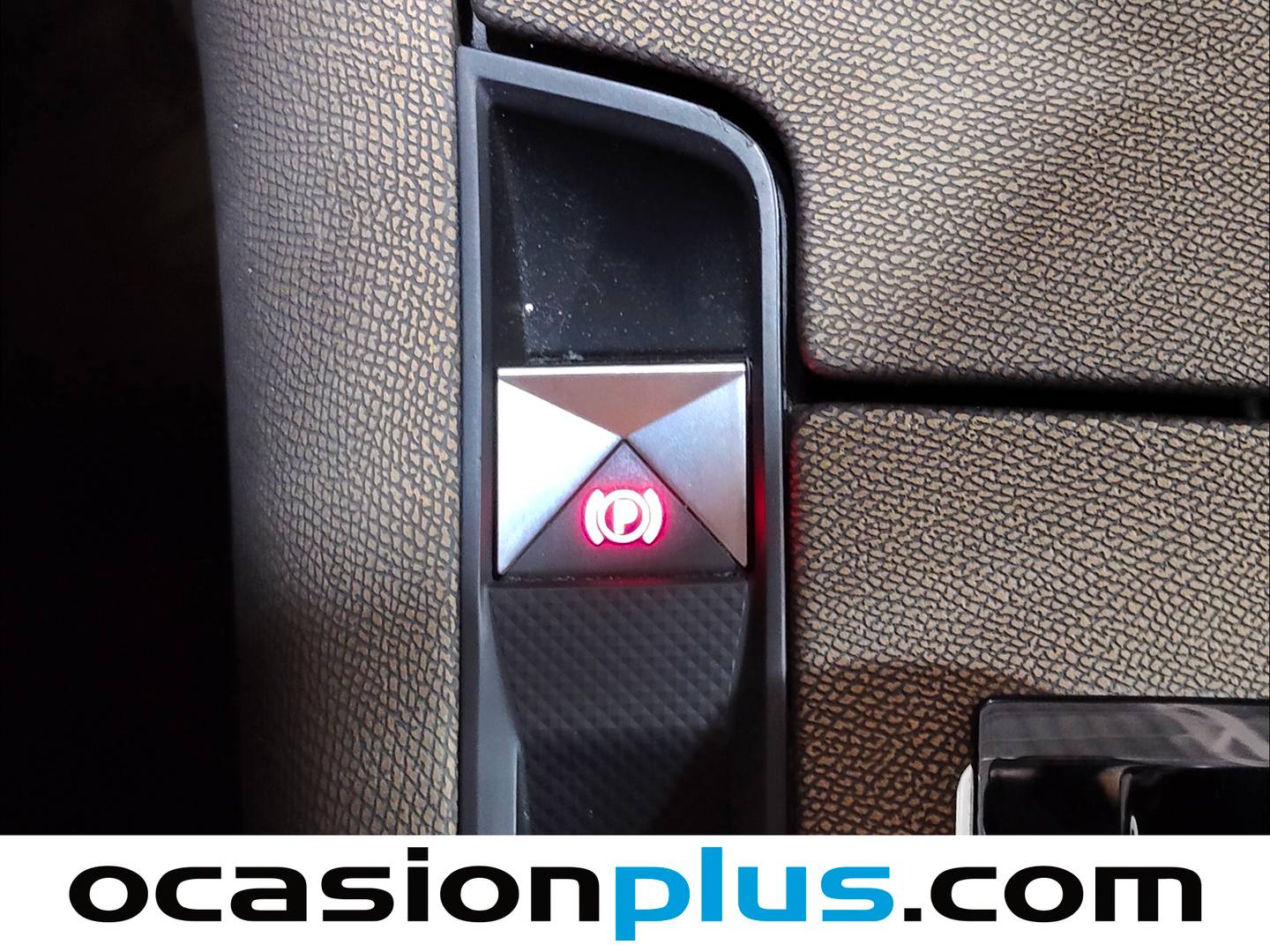 DS DS 7 Crossback DS DS7 Crossback BlueHDi 130 DE Bastille + AT (130 CV) al mejor precio