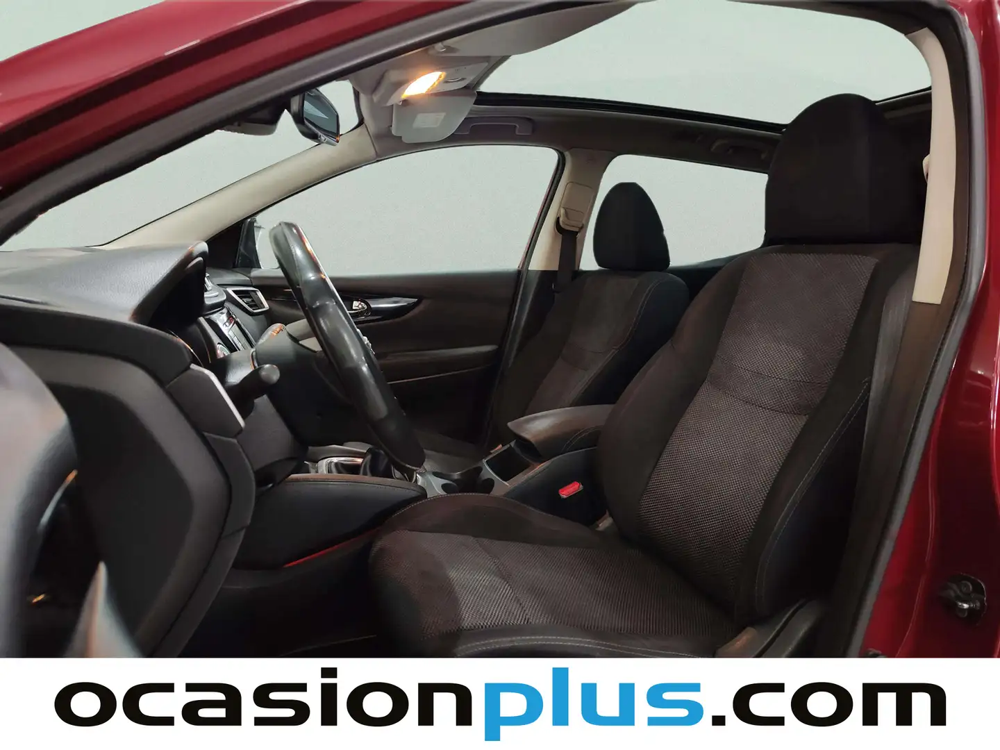 Foto Nissan QASHQAI Nissan Qashqai DIG-T 115 N-Connecta 4x2 (115 CV)