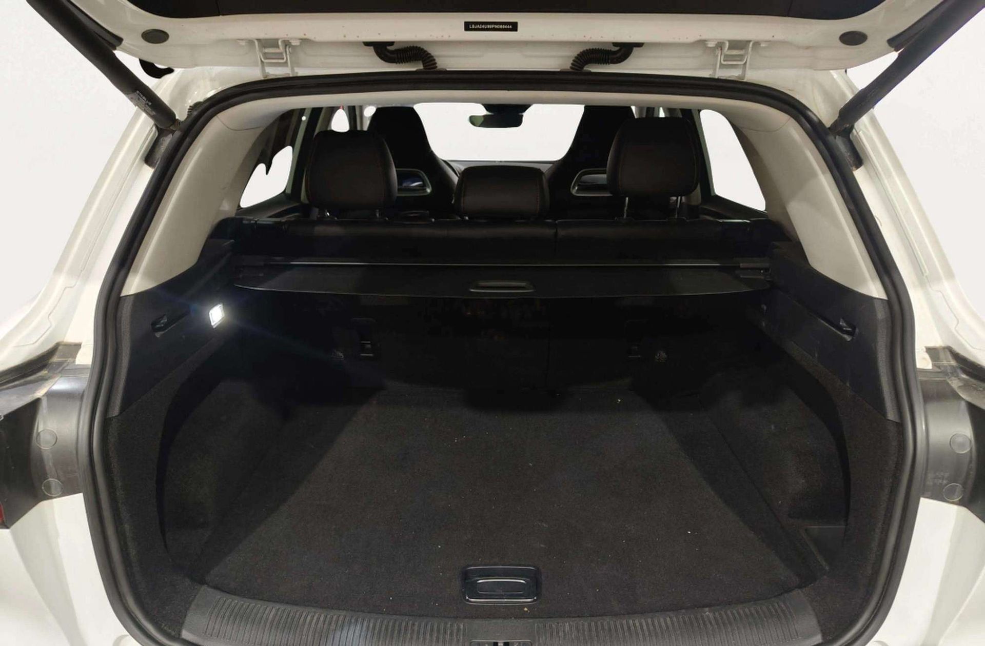 MG HS 1.5 Turbo GDI Comfort DCT - foto 17