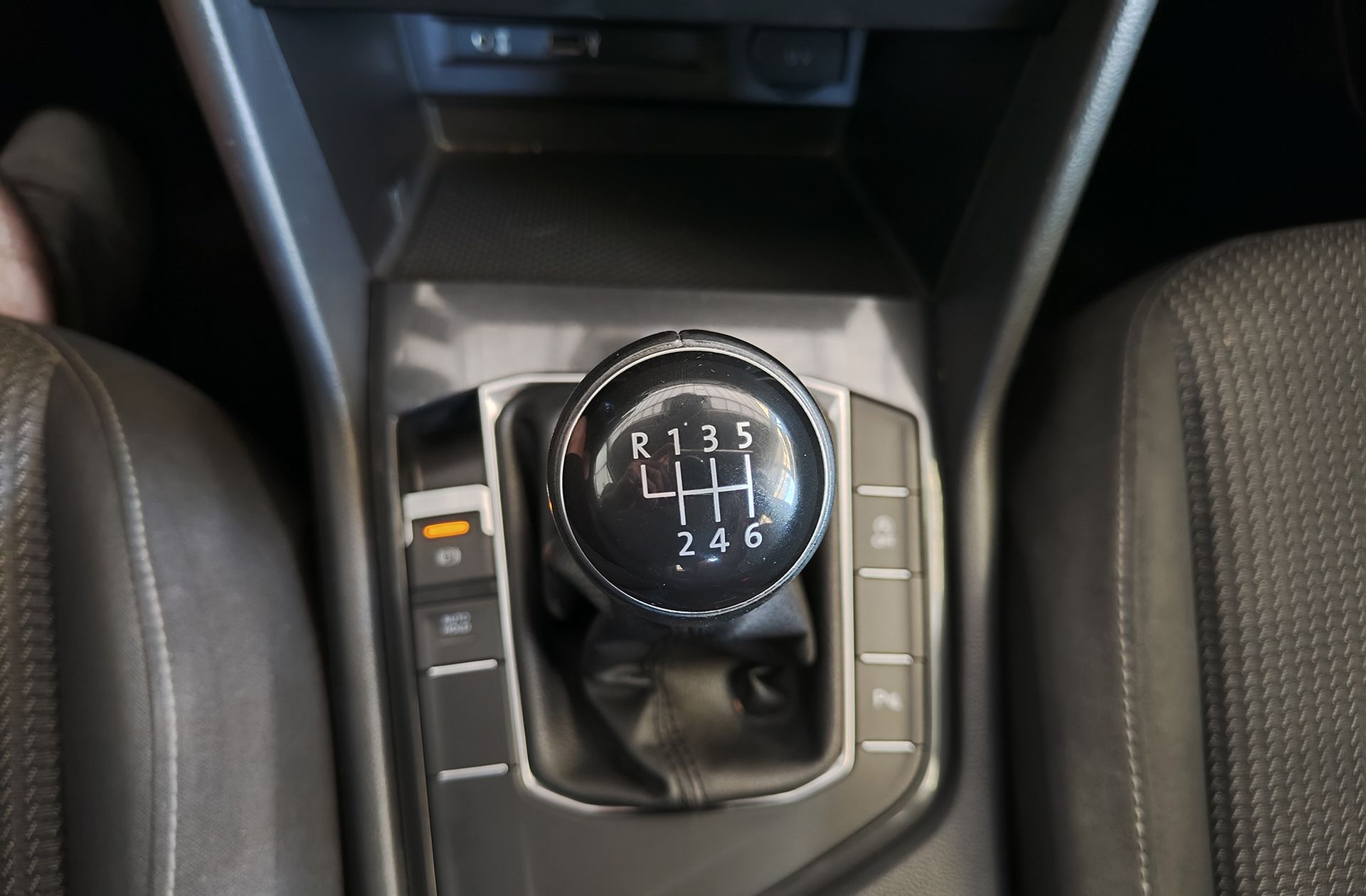 Volkswagen Tiguan Edition 2.0 TDI - foto 5