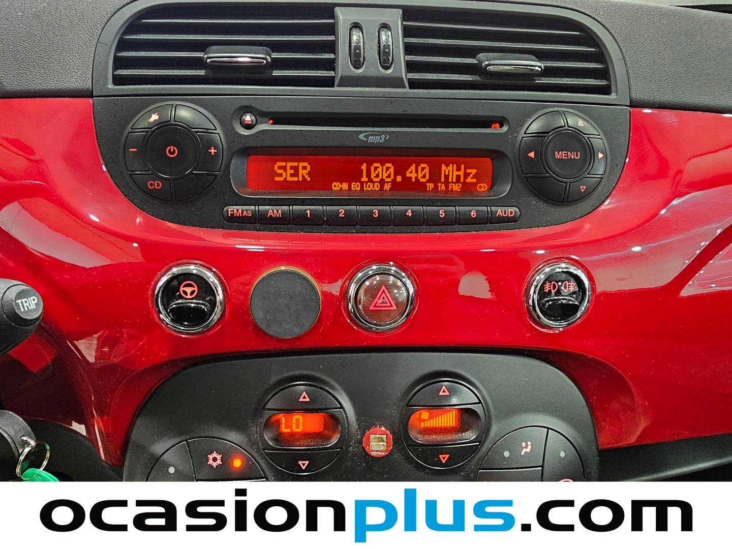 Equipamiento del Fiat 500 Fiat 500 1.3 16v MultiJet S&S Lounge (95 CV)