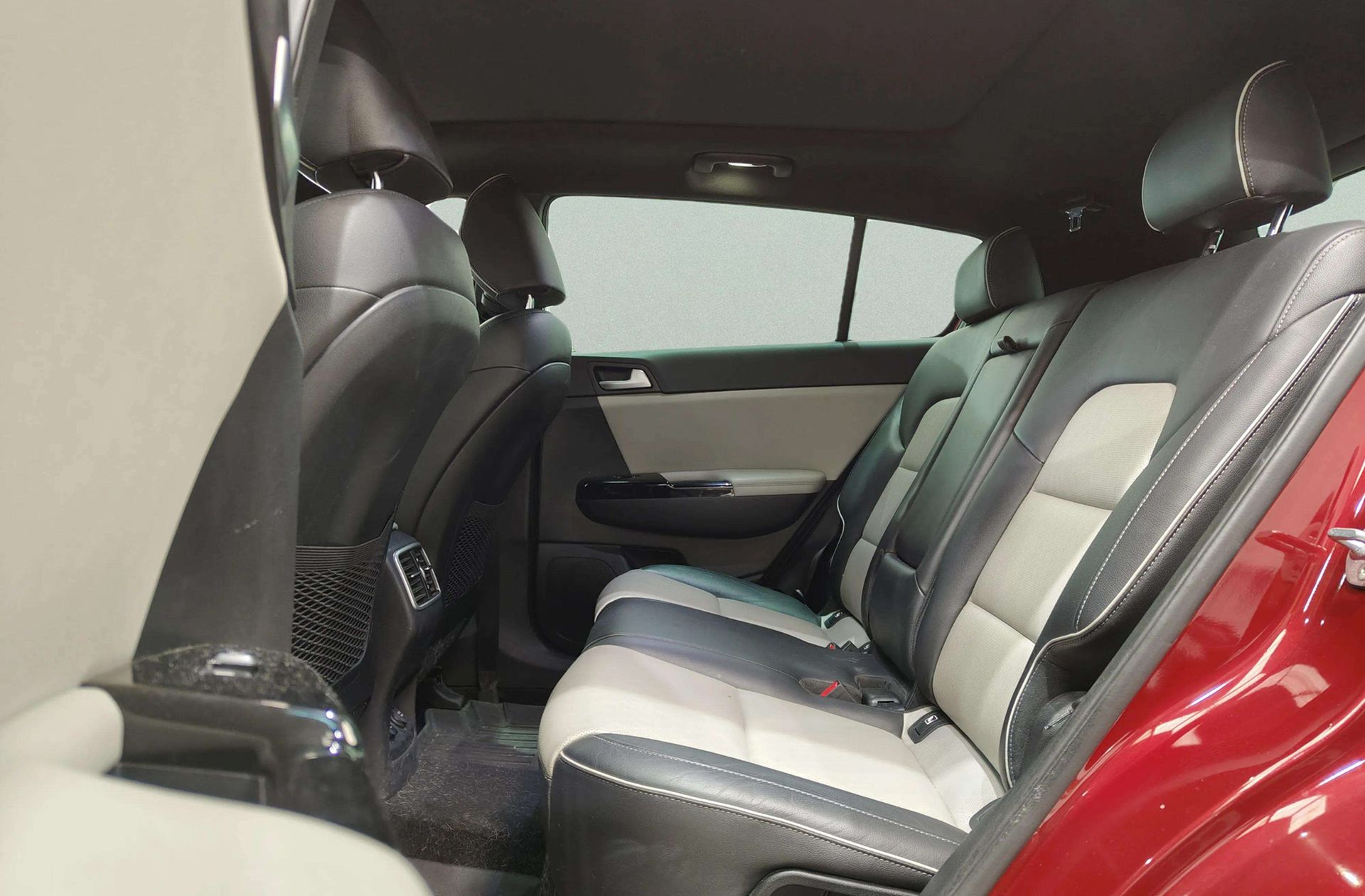 Kia Sportage 2.0 CRDi VGT GT Line 4x4 - foto 18