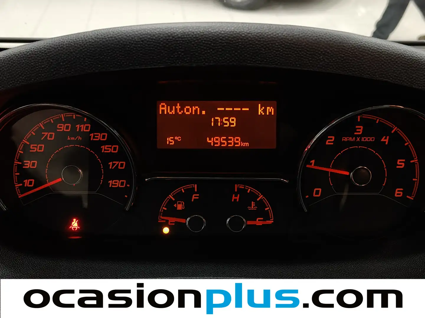 Foto Burstner BT5902 Burstner BT5902 TRAVEL VAN T-590 (150 CV)