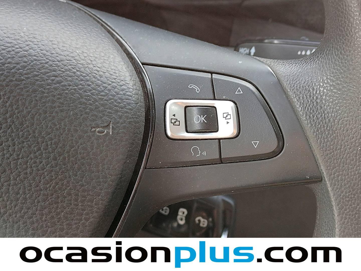 Volkswagen Crafter Volkswagen Crafter 35 Furgón Batalla Larga TA 2.0 TDI (140 CV) 3 Plazas de segunda mano