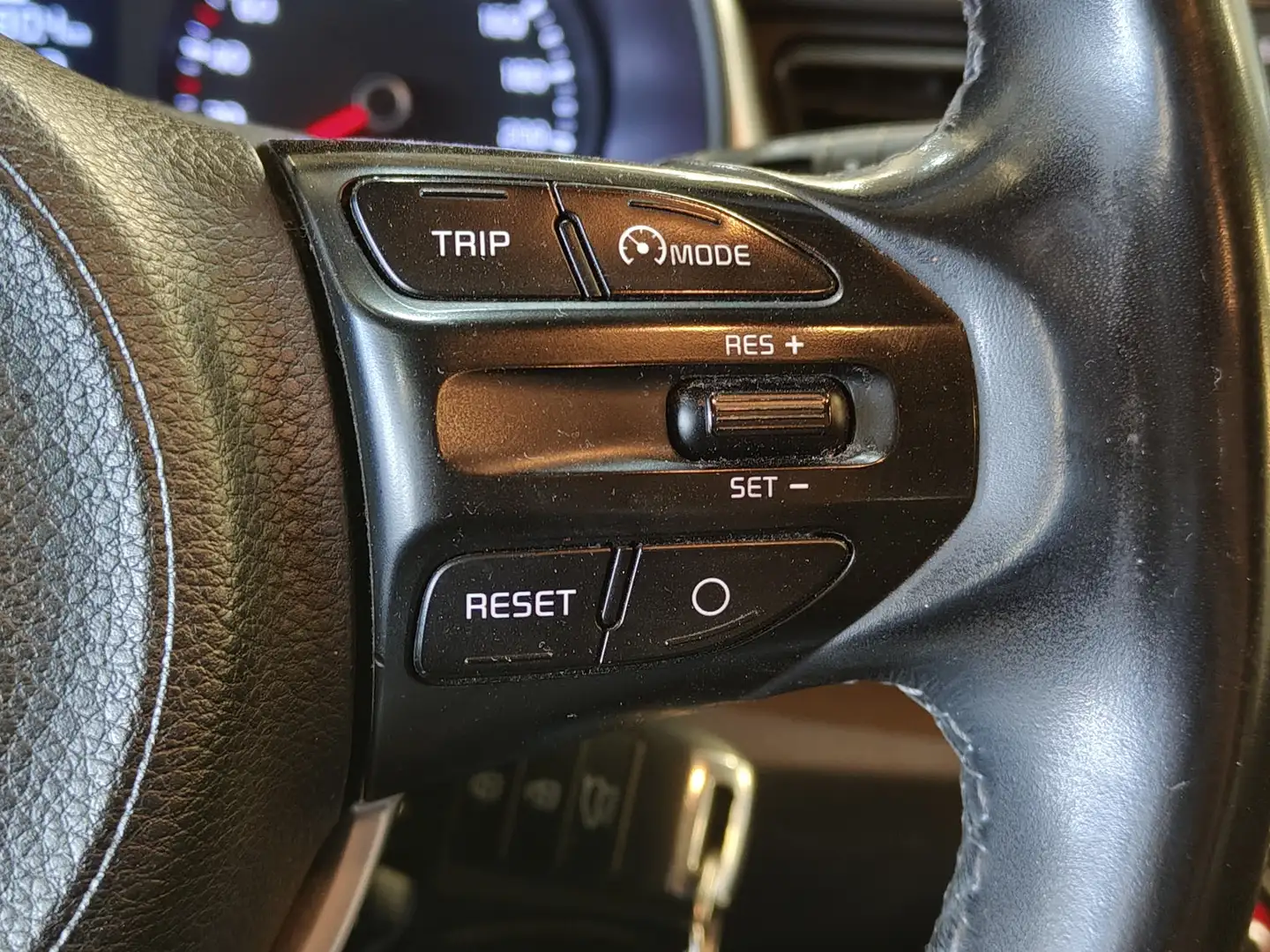 Foto KIA Stonic Kia Stonic 1.0 T-GDi Concept (100 CV)